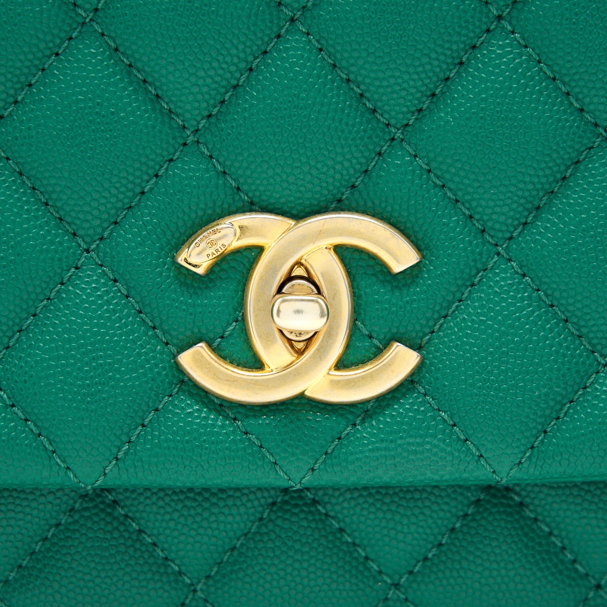 Chanel Cocohandle Flap Bag Medium Green with