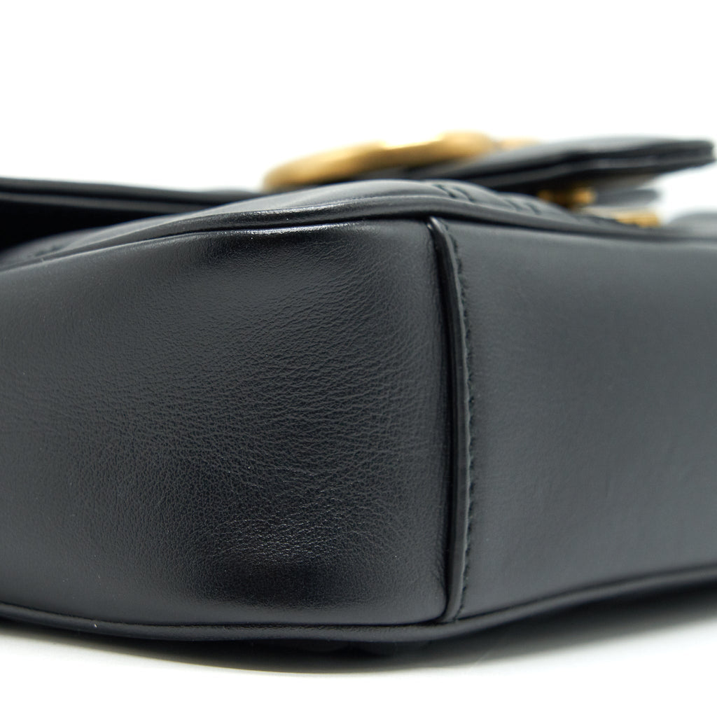 Gucci GG Marmont Mini Matelasse Shoulder Bag Black