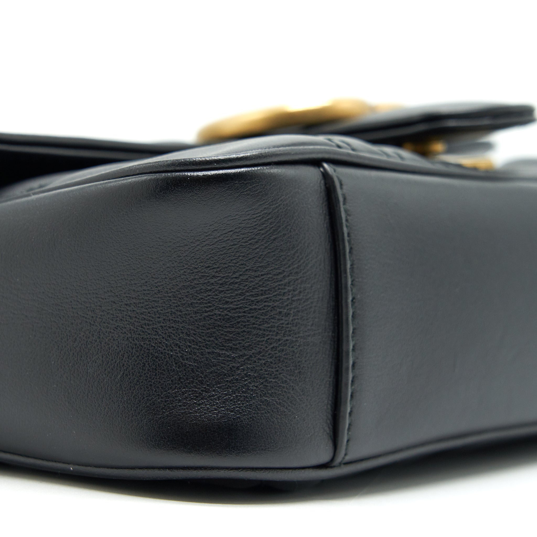 Gucci GG Marmont Mini Matelasse Shoulder Bag Black