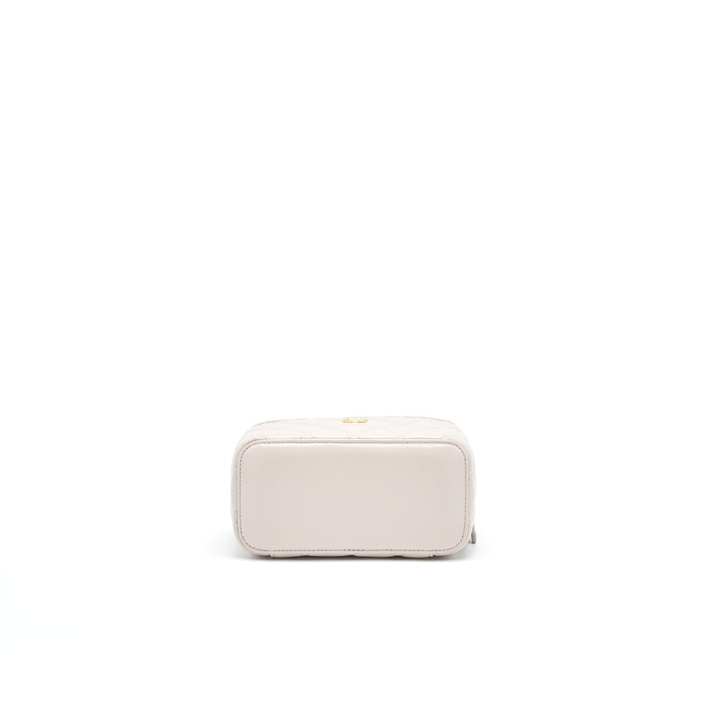 Chanel Pearl Crush Long Vanity On Chain Lambskin Light Purple