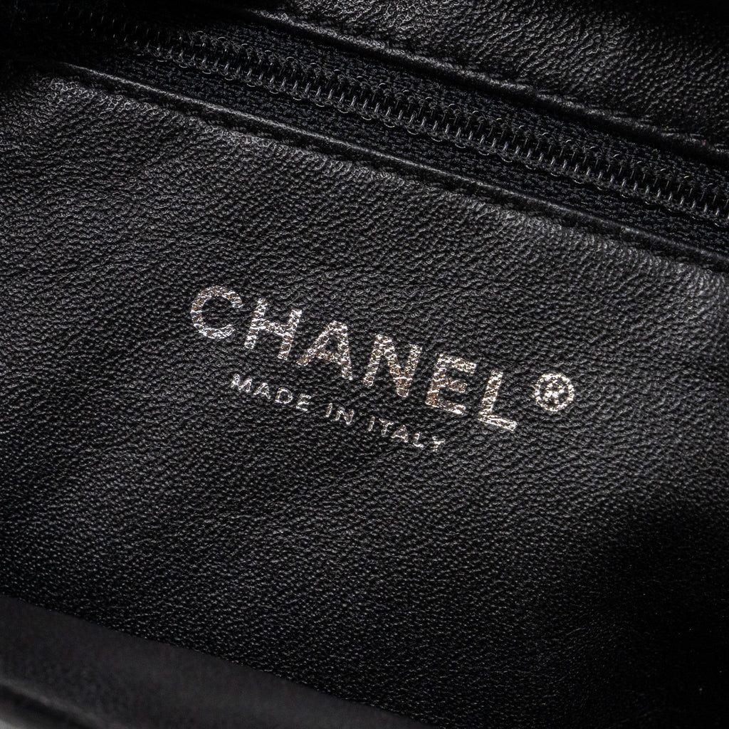 Chanel timeless kiss lock clutch evening bag lambskin Black