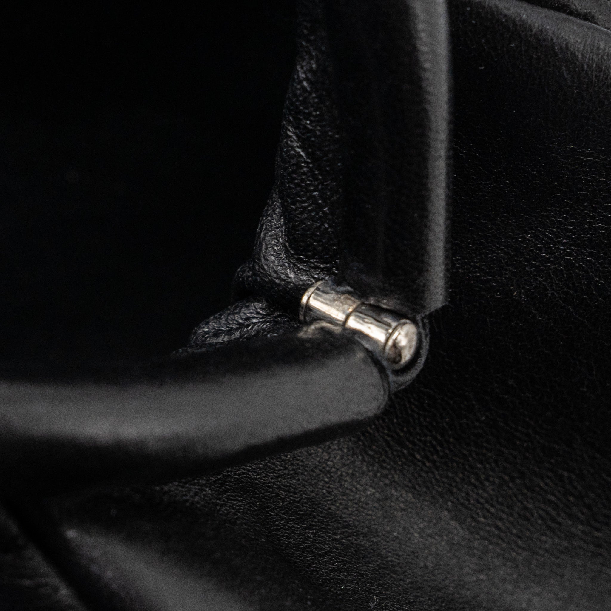 Chanel timeless kiss lock clutch evening bag lambskin Black