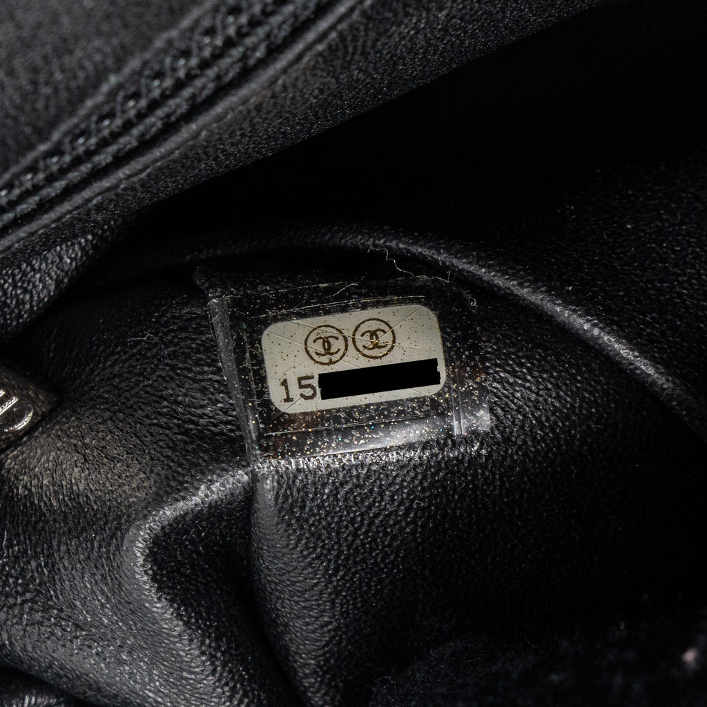 Chanel timeless kiss lock clutch evening bag lambskin Black