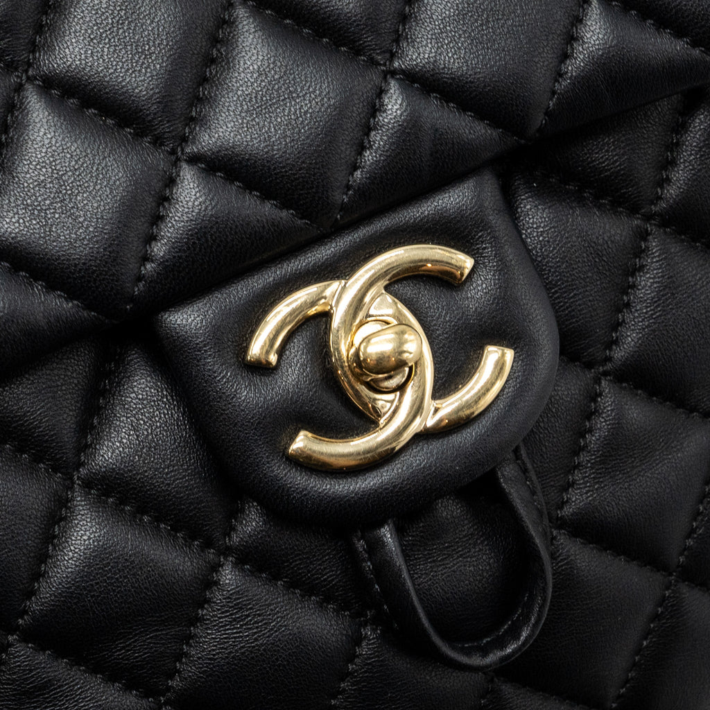 Chanel quilted flap backpack lambskin black