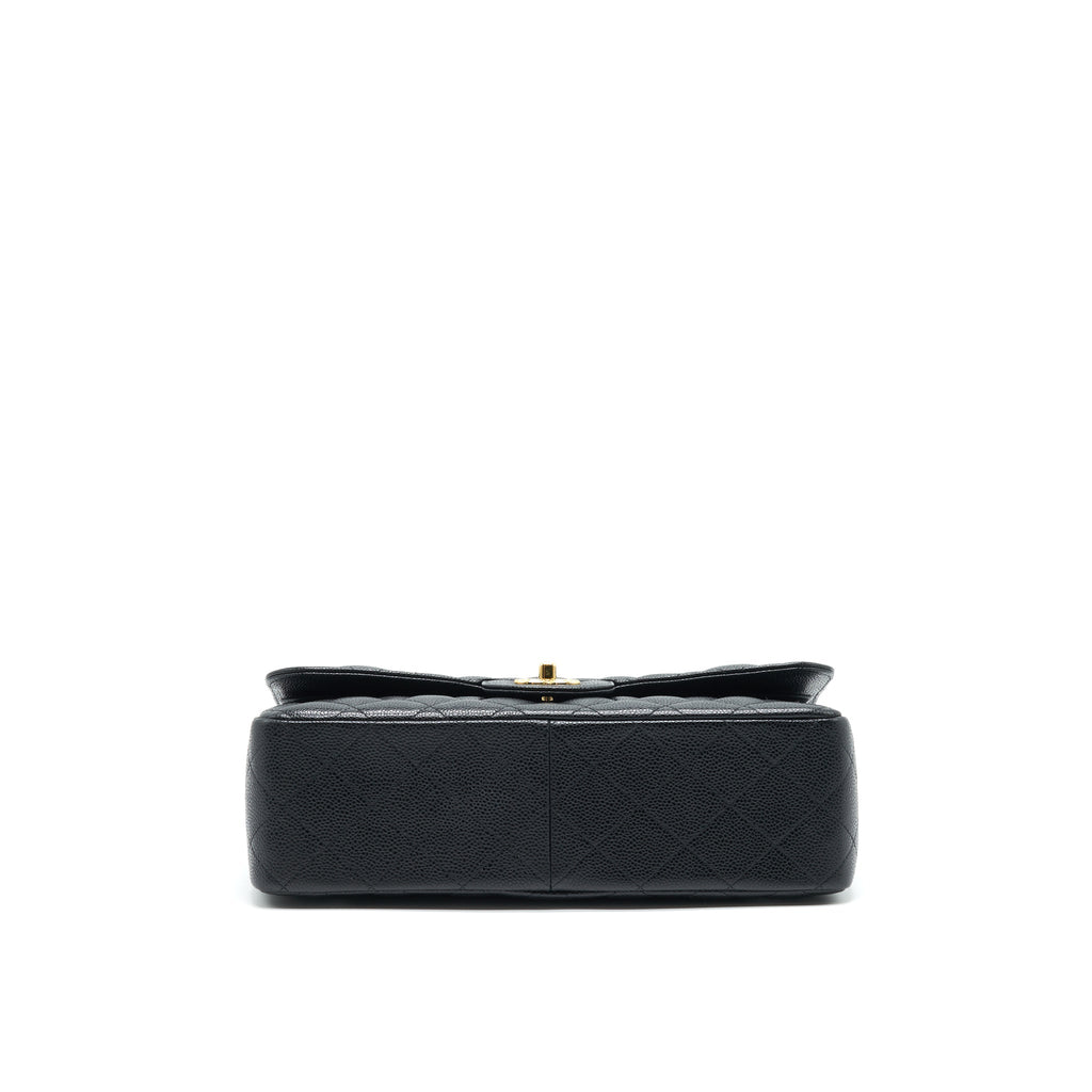 CHANEL JUMBO CLASSIC DOUBLE FLAP IN CAVIAR BLACK