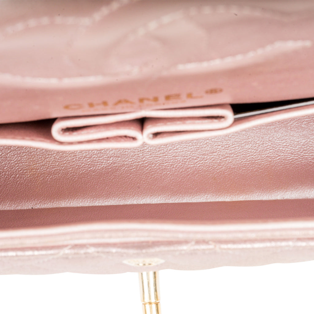 Chanel Classic Flap Bag - Medium - Metallic Goatskin