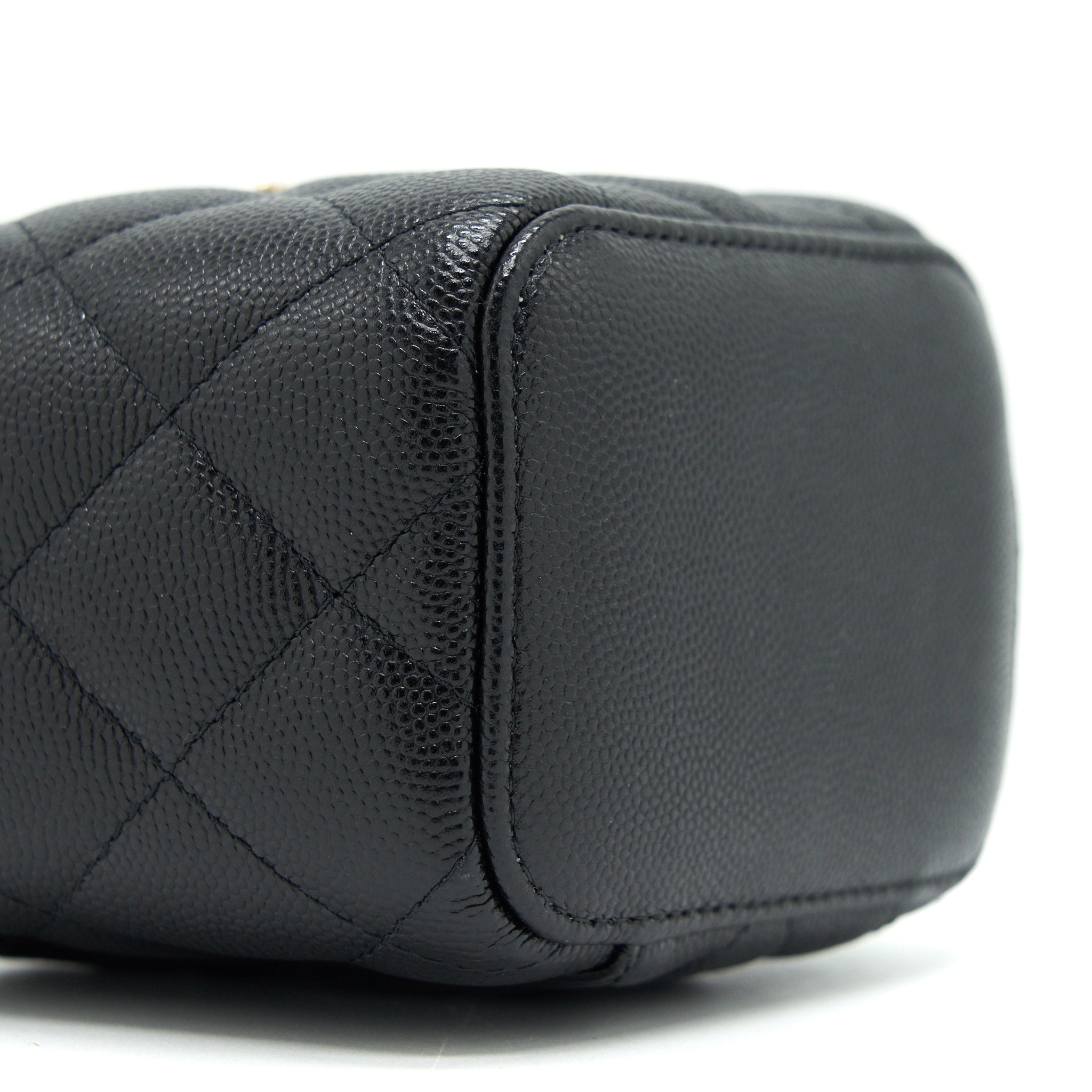 Chanel small Vanity Clutch with Chain with CC Pearl Caviar Black L