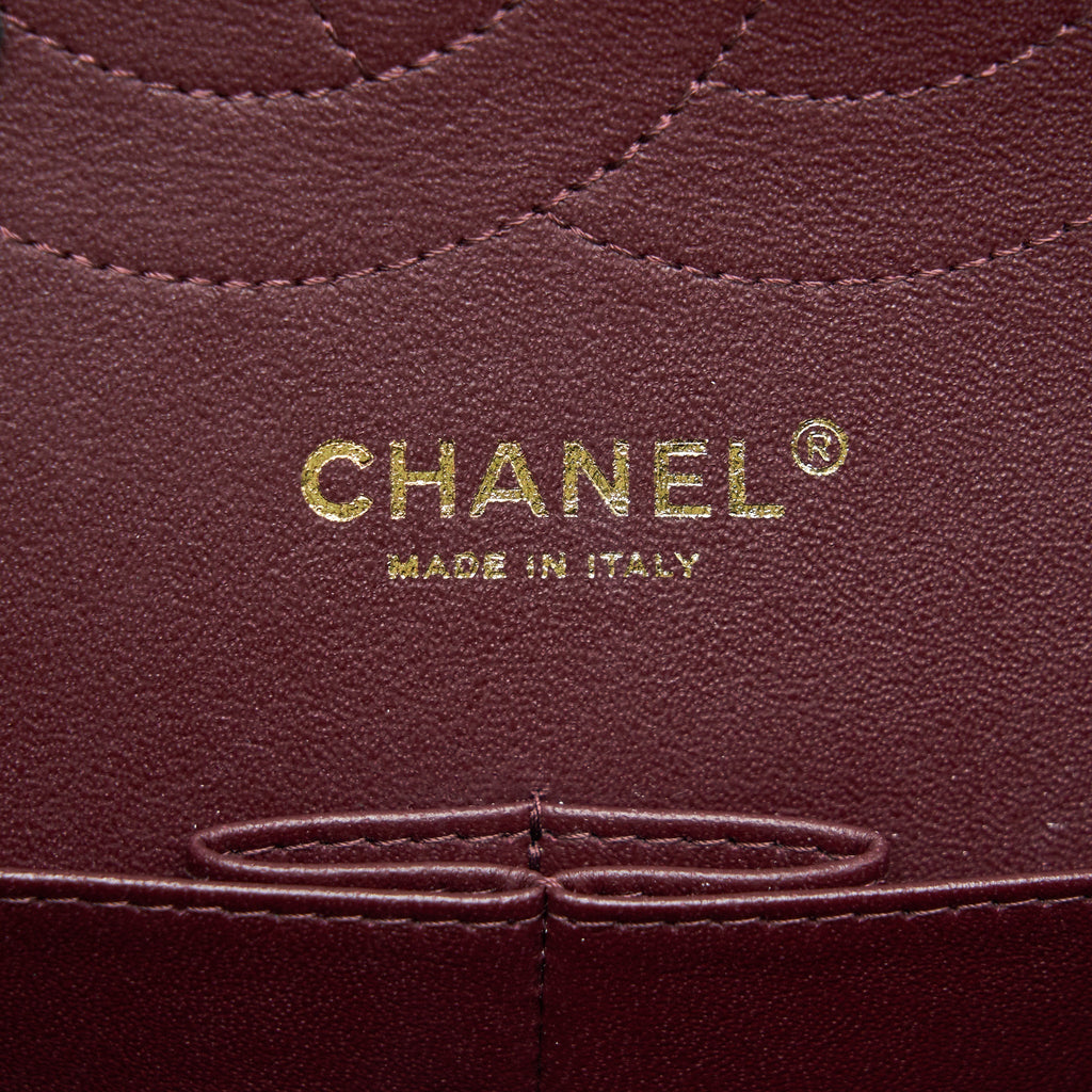 CHANEL JUMBO CLASSIC DOUBLE FLAP IN CAVIAR BLACK