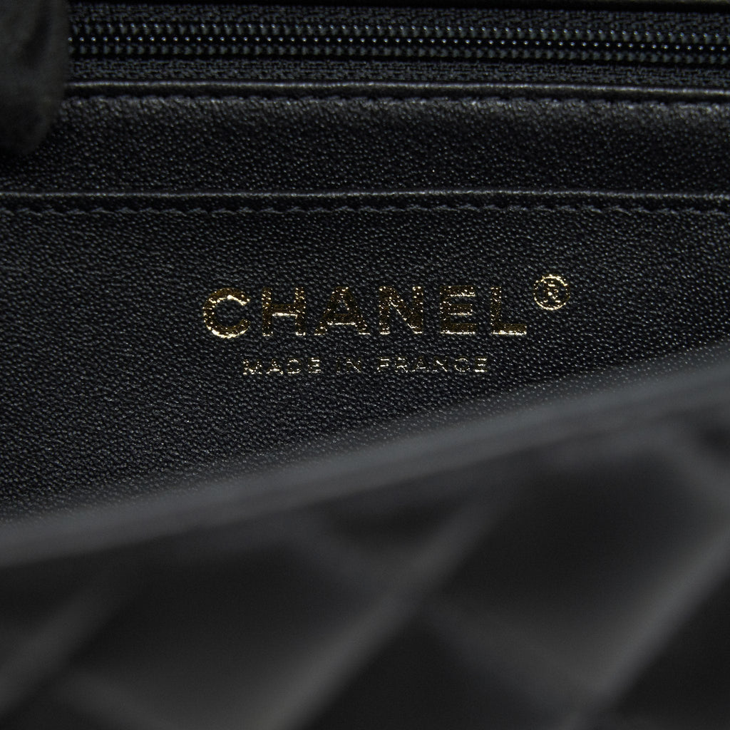 Chanel 21K Top Handle Mini Rectangular Flap Bag Black