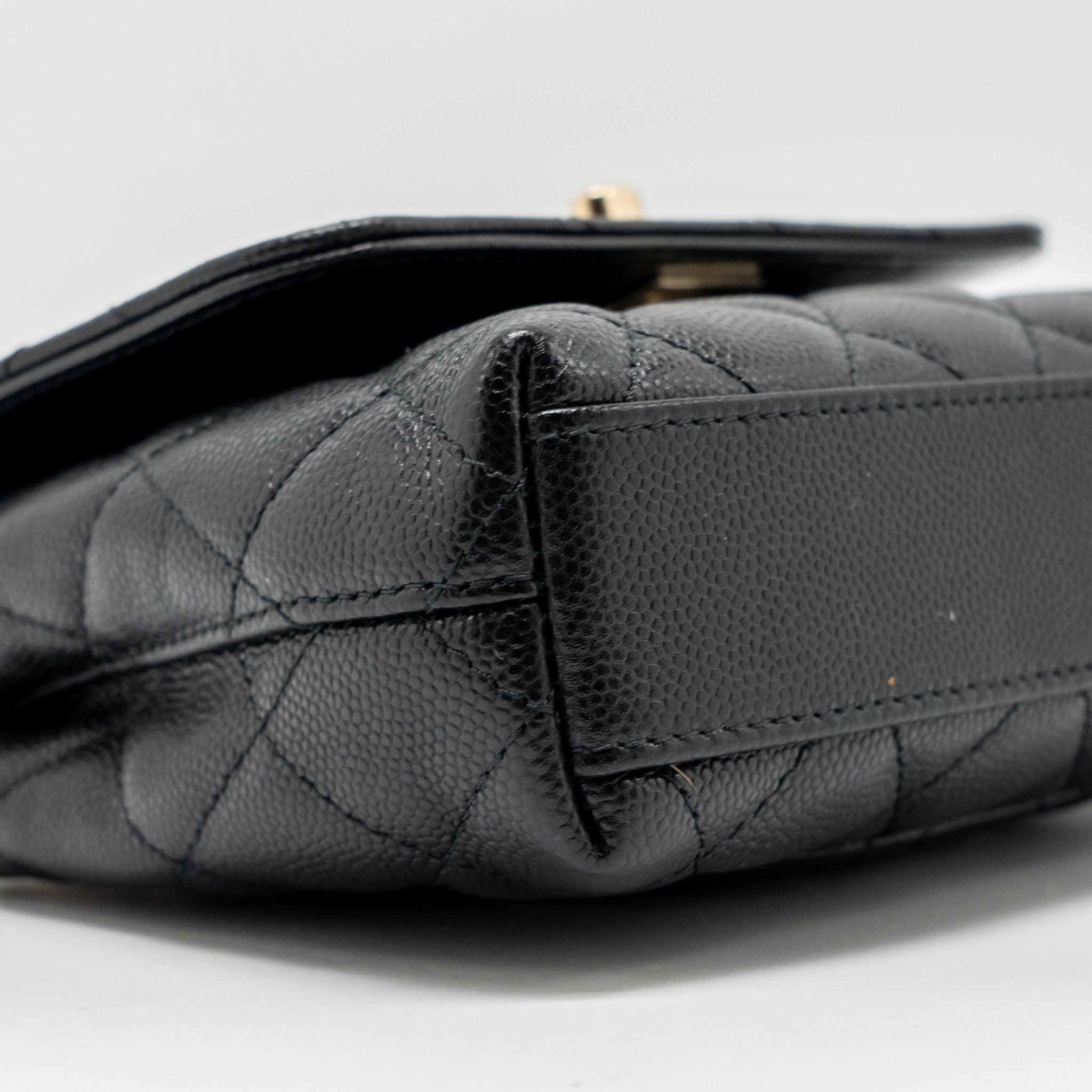 Chanel Coco Handle Clutch with Chain Caviar Black L (Microchip)