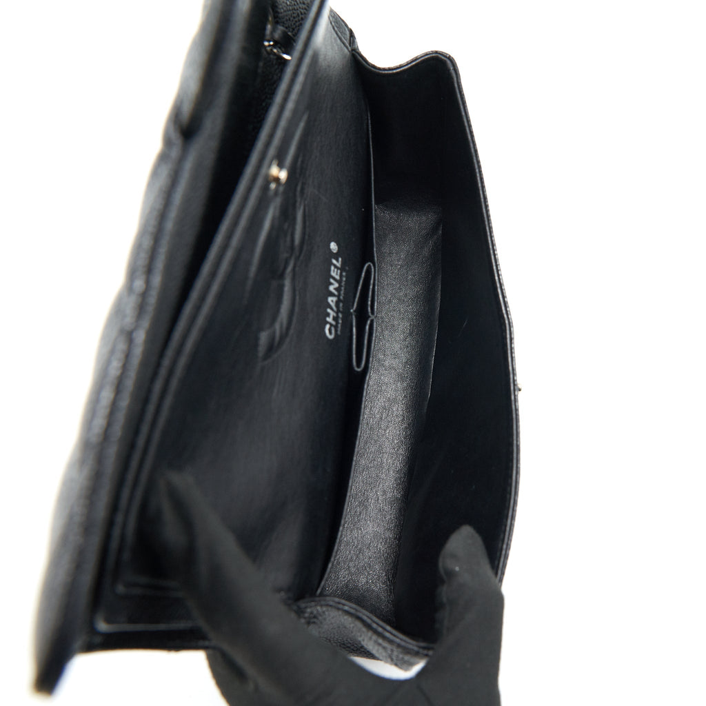 Chanel Medium Classic Double Flap Caviar Black  serial 12