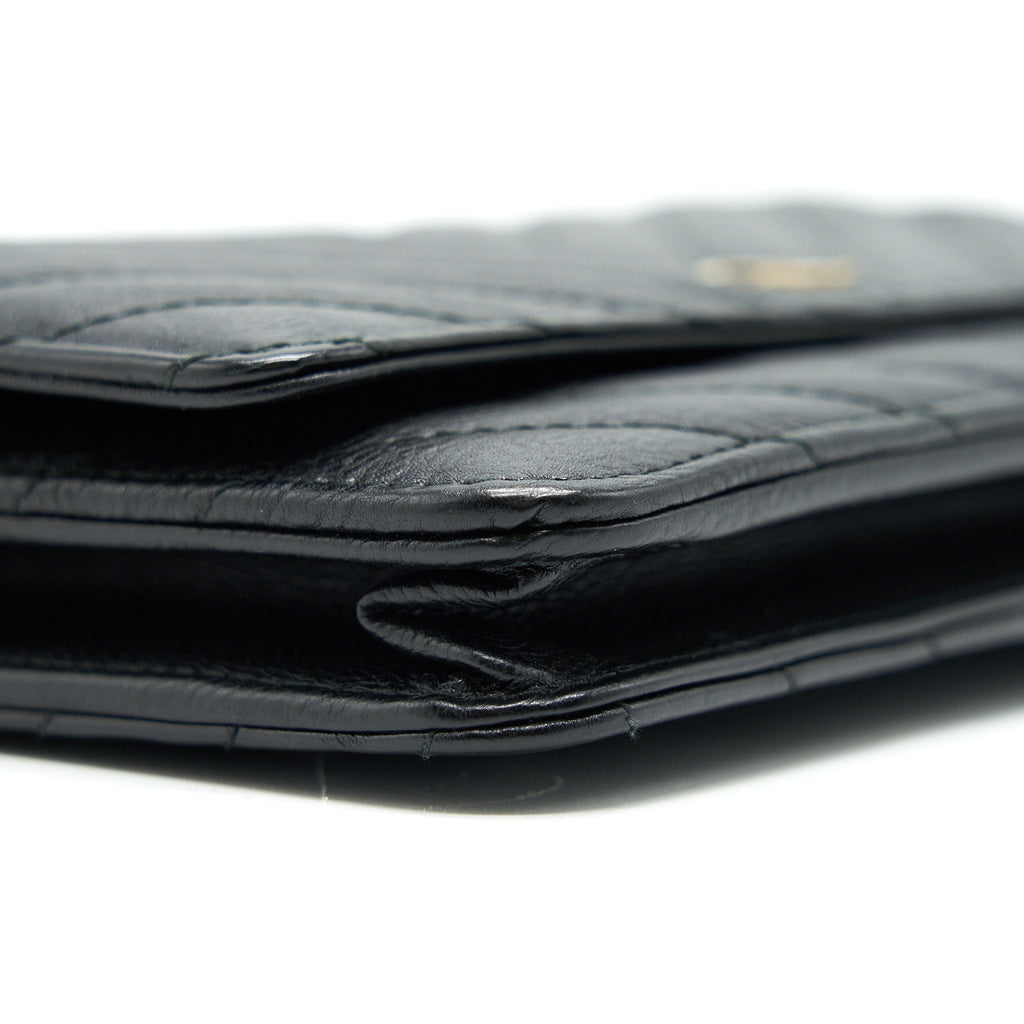 CHANEL CHEVRON WALLET ON CHAIN BLACK  CALFSKIN