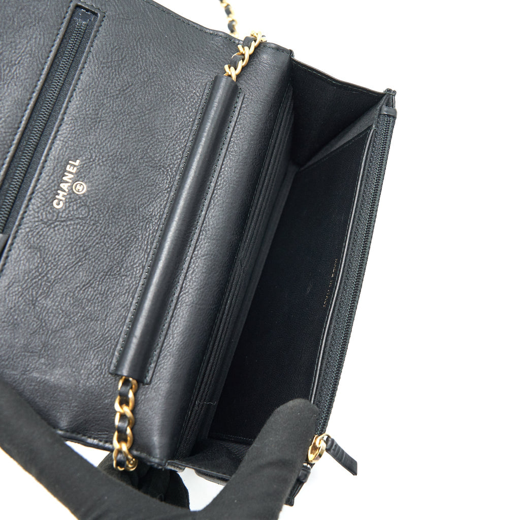 CHANEL CHEVRON WALLET ON CHAIN BLACK  CALFSKIN