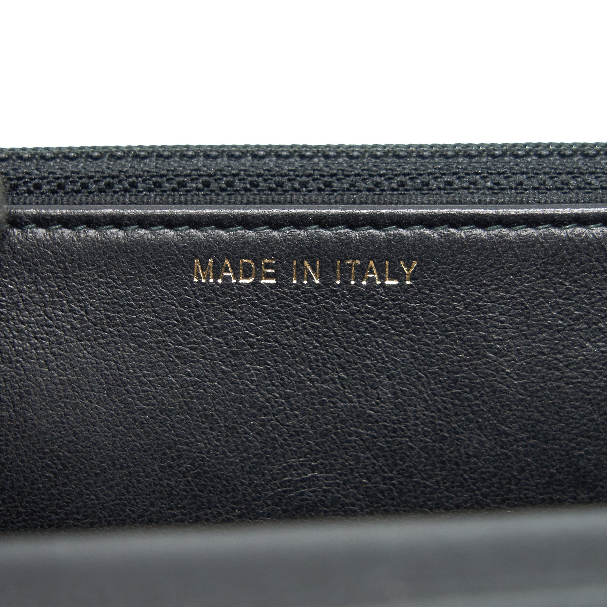 CHANEL CHEVRON WALLET ON CHAIN BLACK  CALFSKIN
