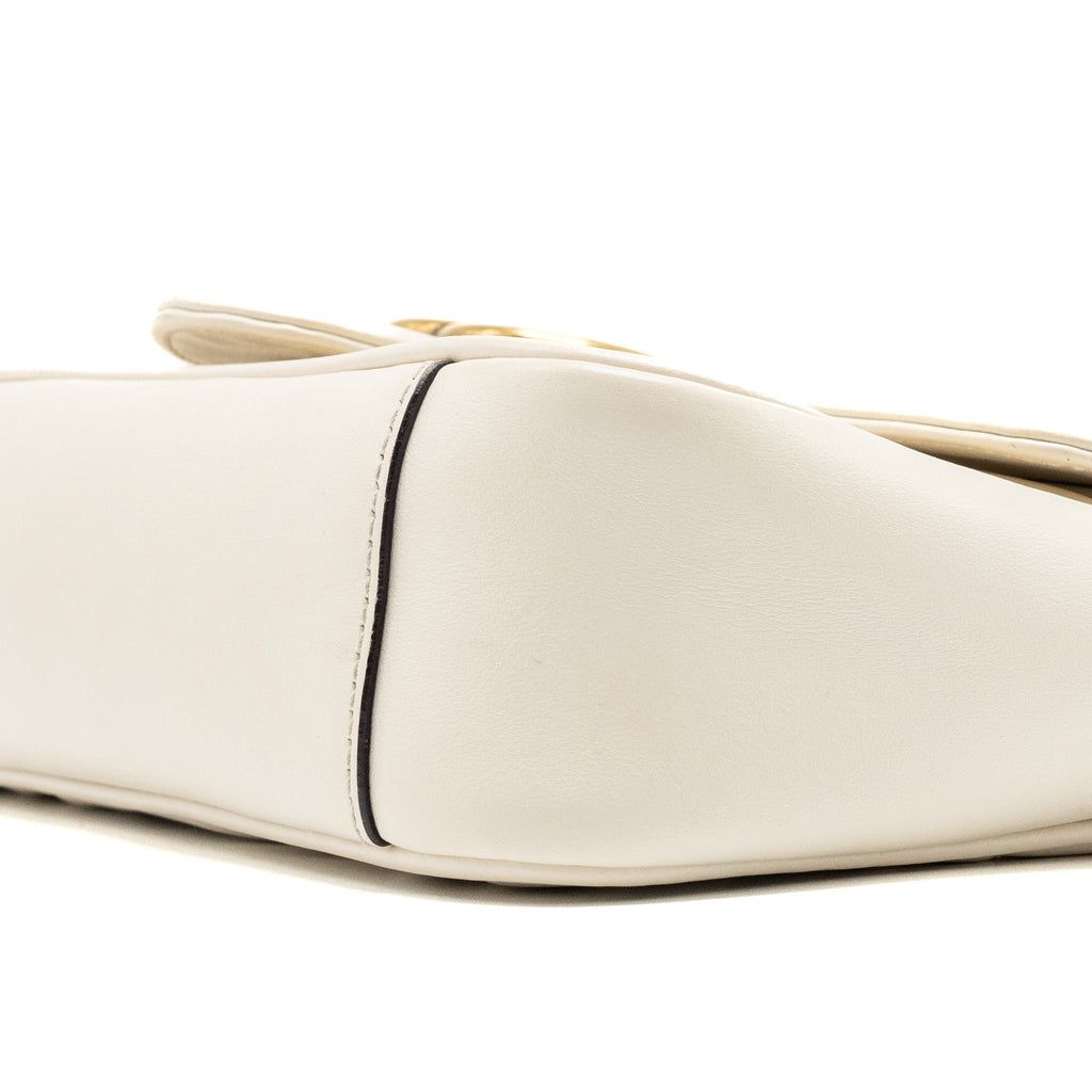 Gucci Mini Marmont bag calfskin white