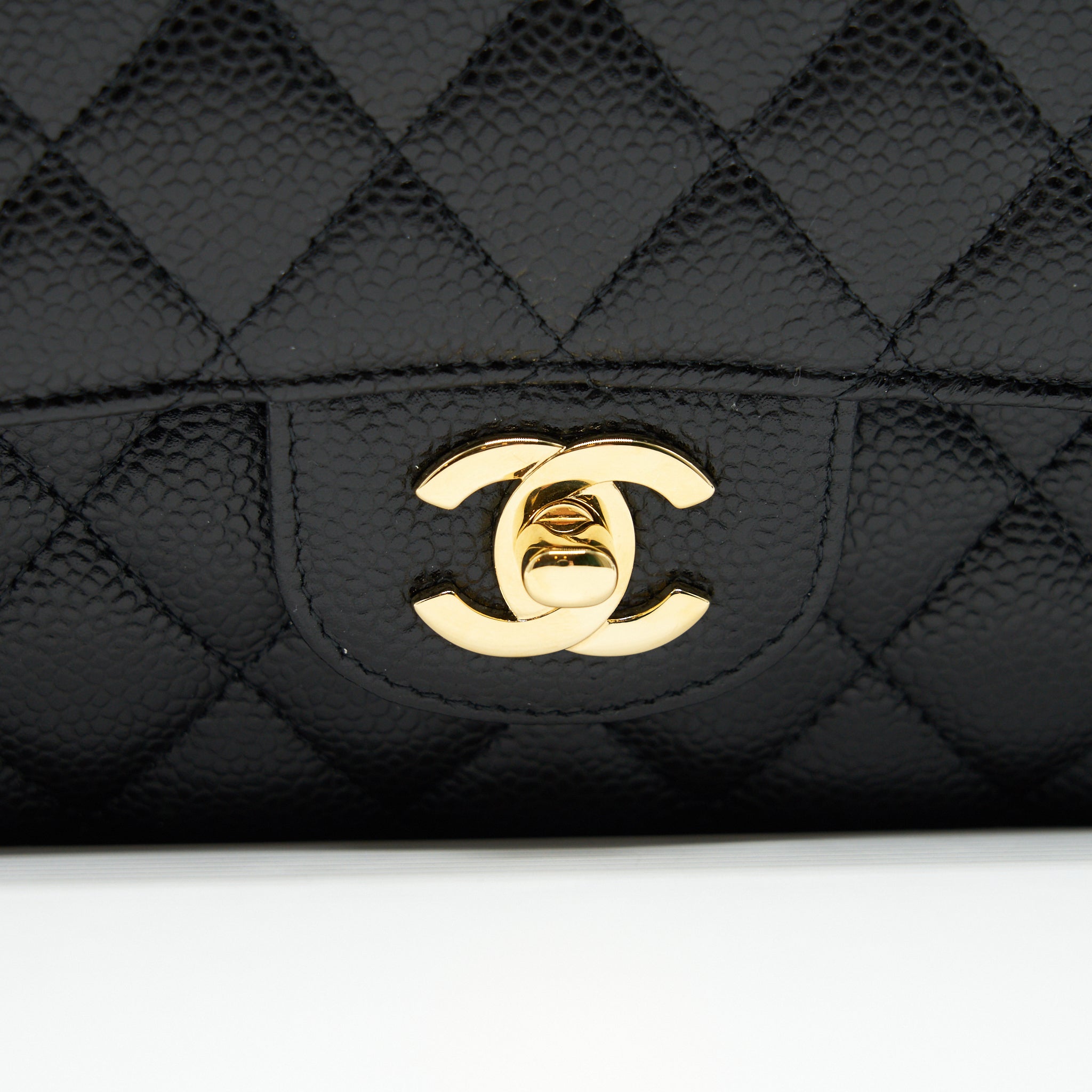 Chanel Medium Classic Double Flap Caviar in Black