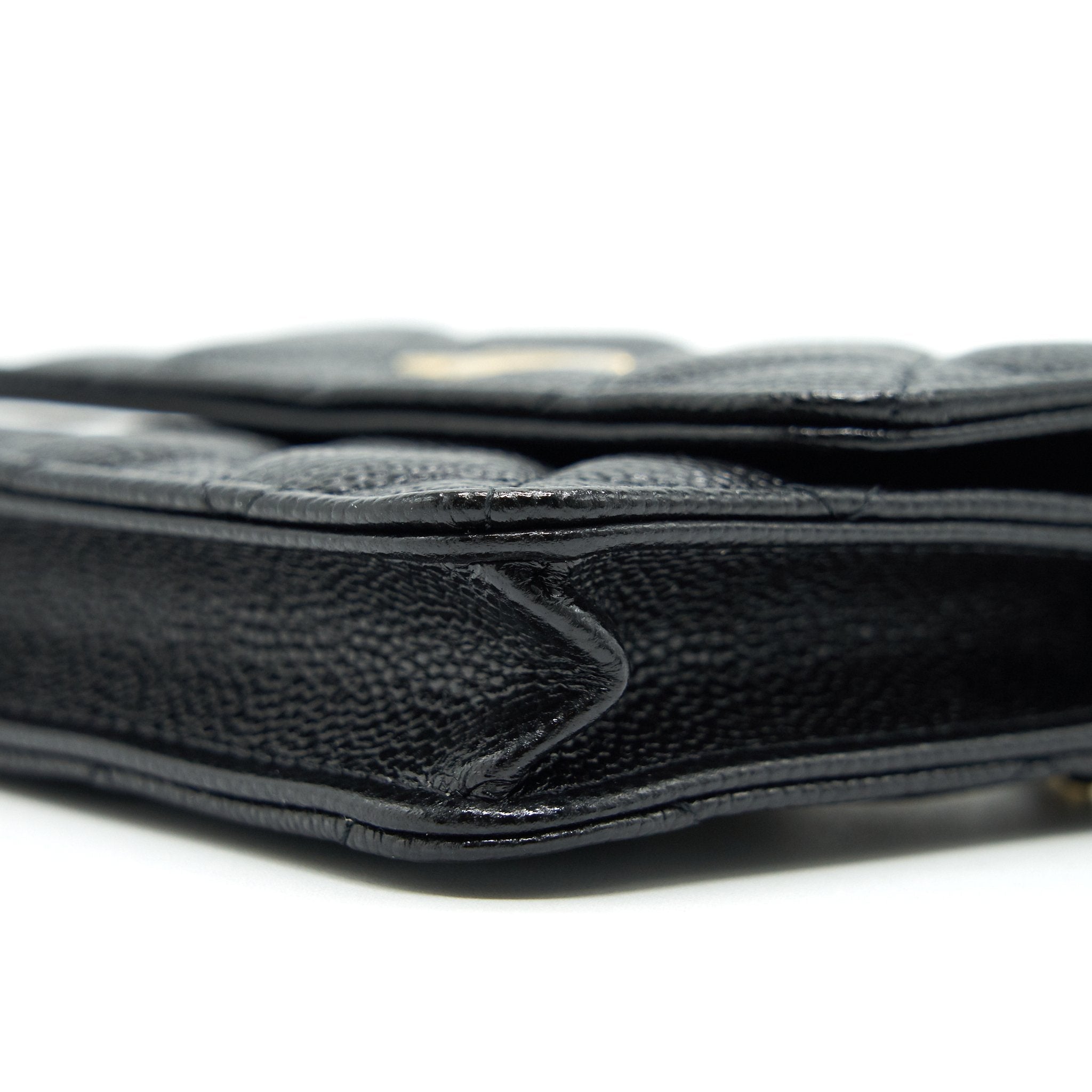 Chanel 21A Flap  Holder With Chain Black