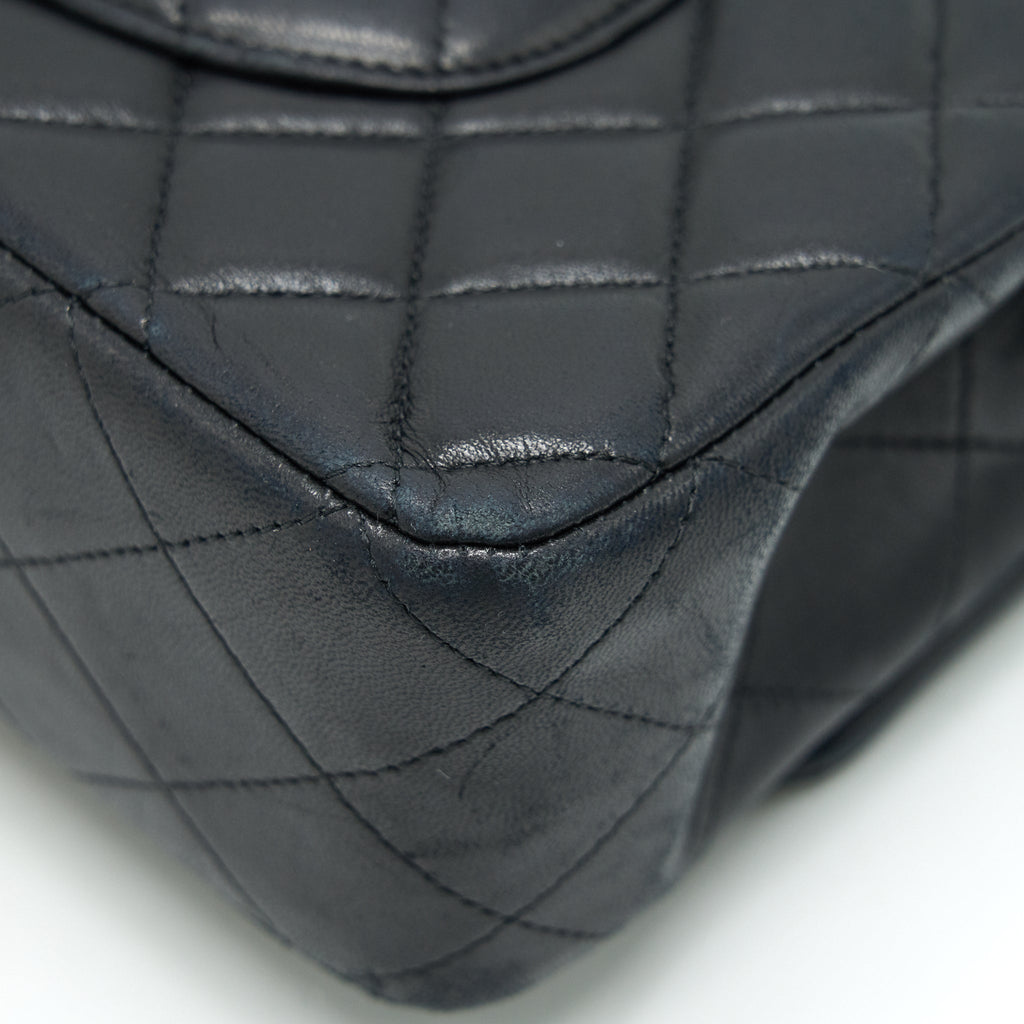 Chanel Classic Double Flap Bag Lambskin Medium Black  serial 19