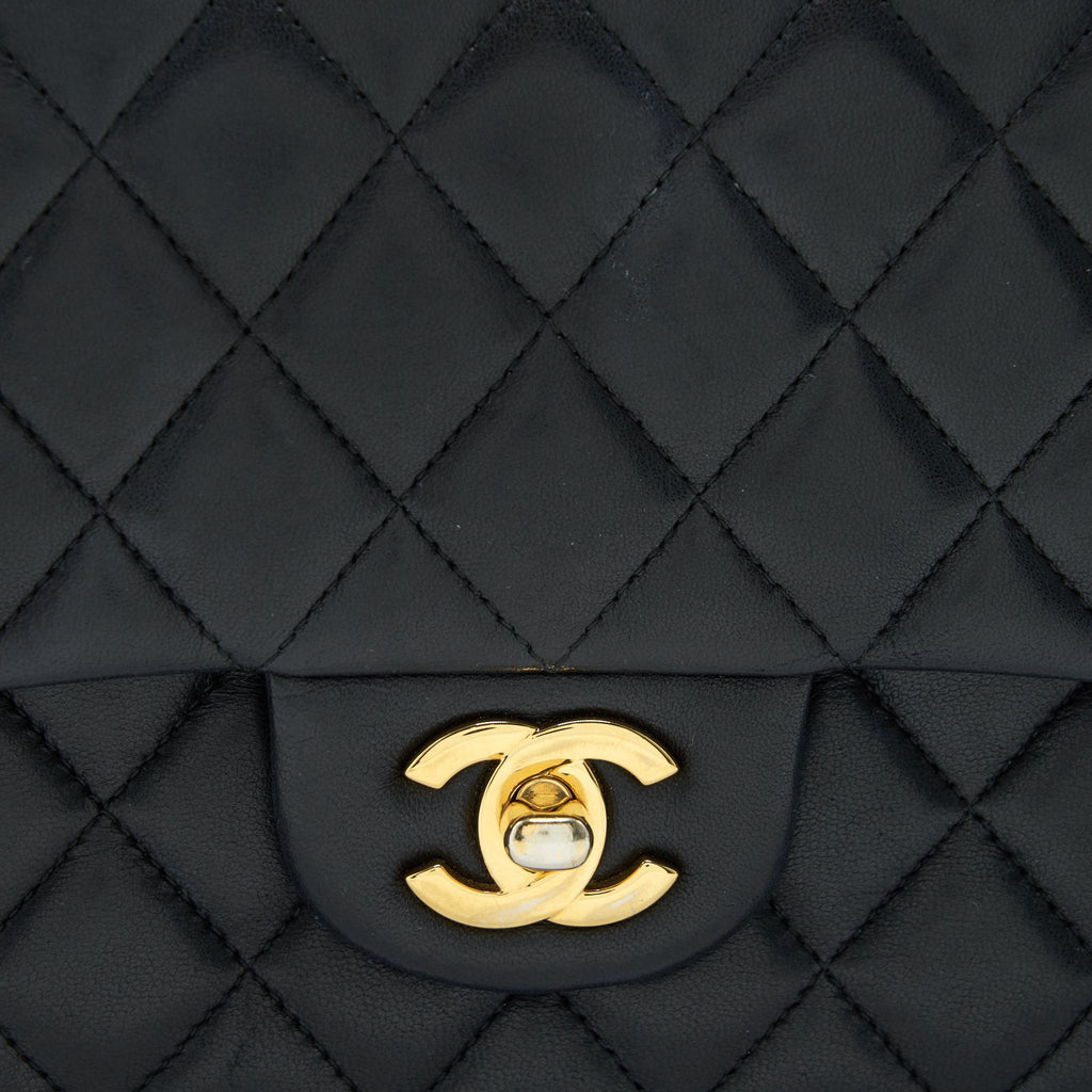 Chanel Classic Double Flap Bag Lambskin Medium Black  serial 19