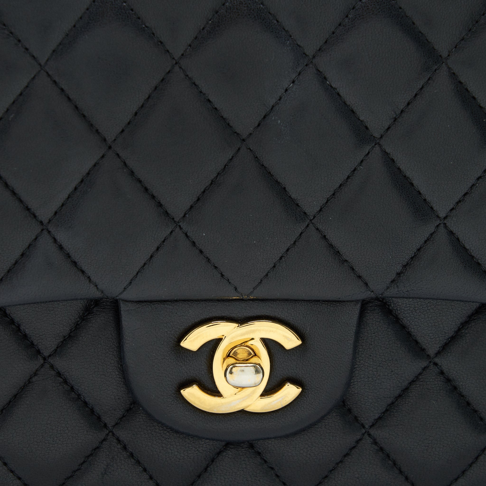 Chanel Classic Double Flap Bag Lambskin Medium Black  serial 19