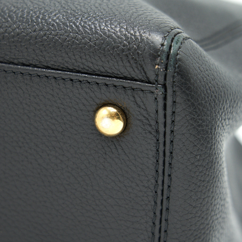 Chanel Executive Cerf Small Tote Bag Caviar black with