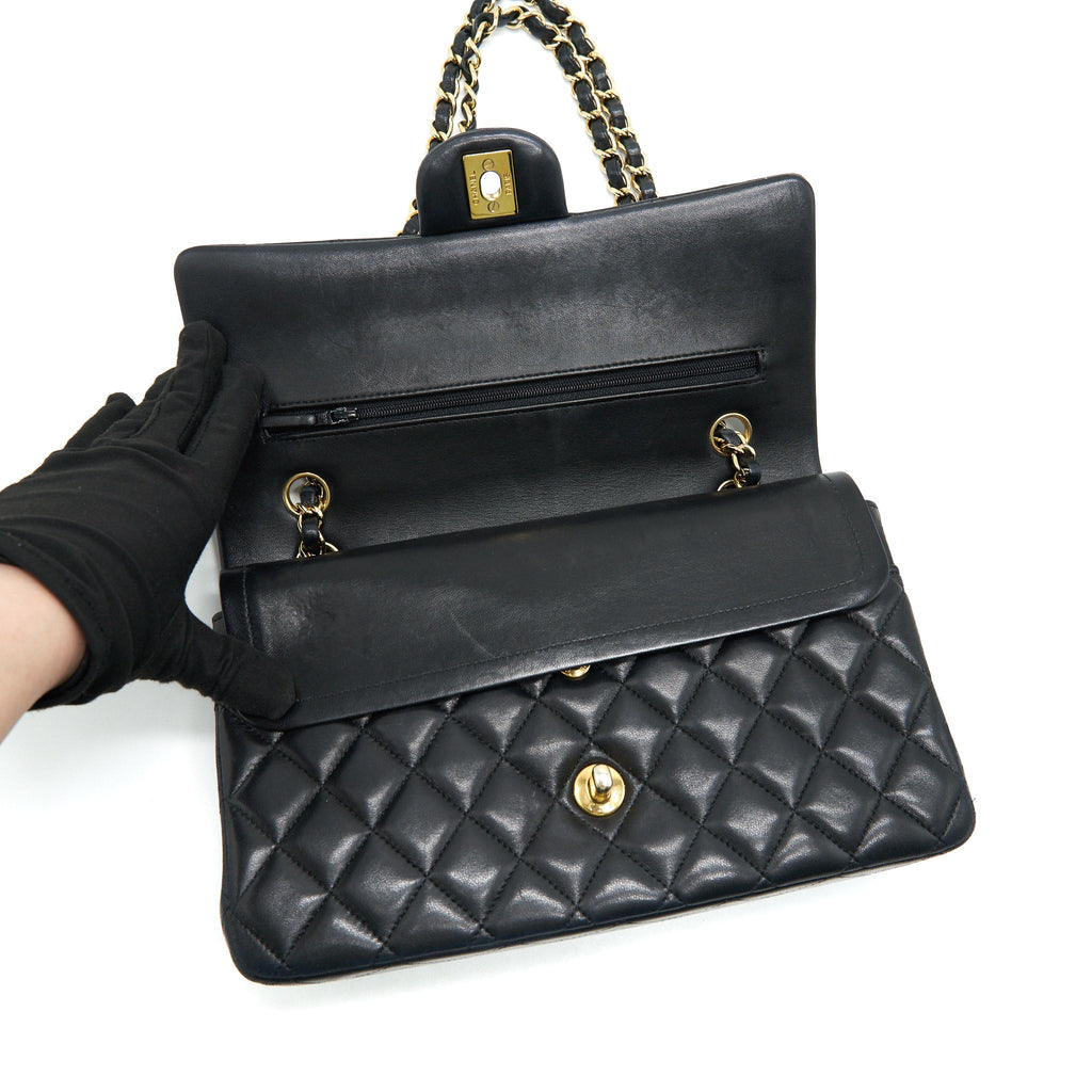 Chanel Classic Double Flap Bag Lambskin Medium Black  serial 19
