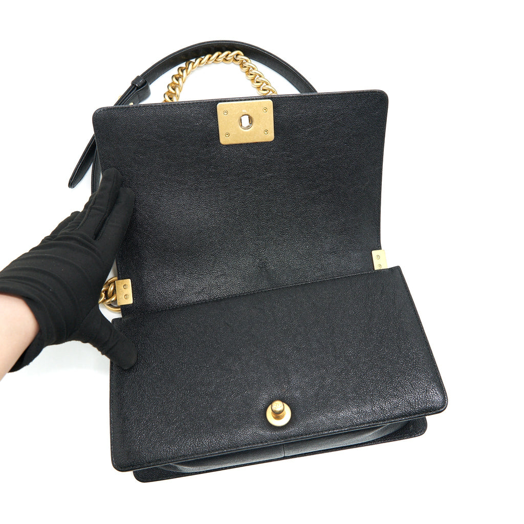Chanel Chevron medium Boy Chanel Handbag Caviar Black