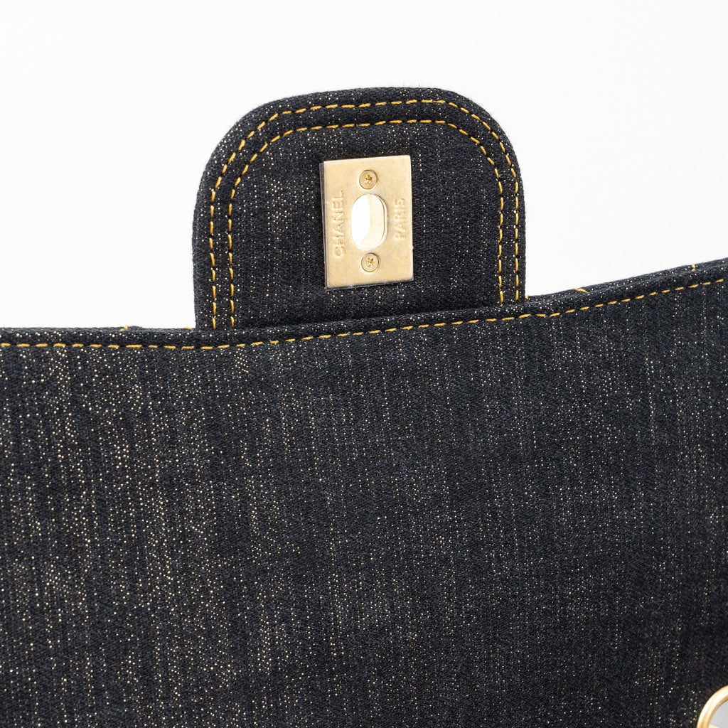 Chanel 23S flap backpack denim dark blue Brushed  (microchip)