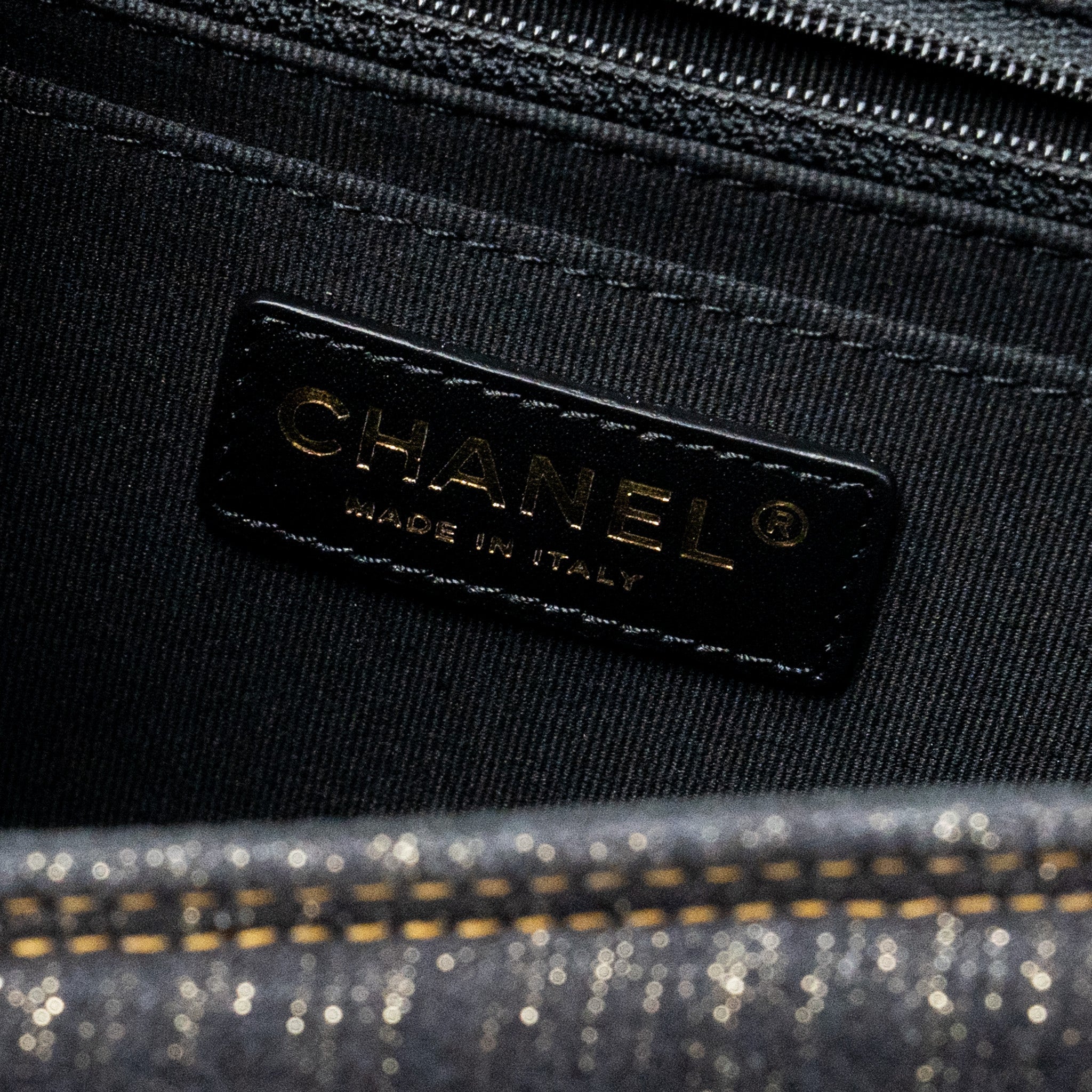 Chanel 23S flap backpack denim dark blue Brushed  (microchip)