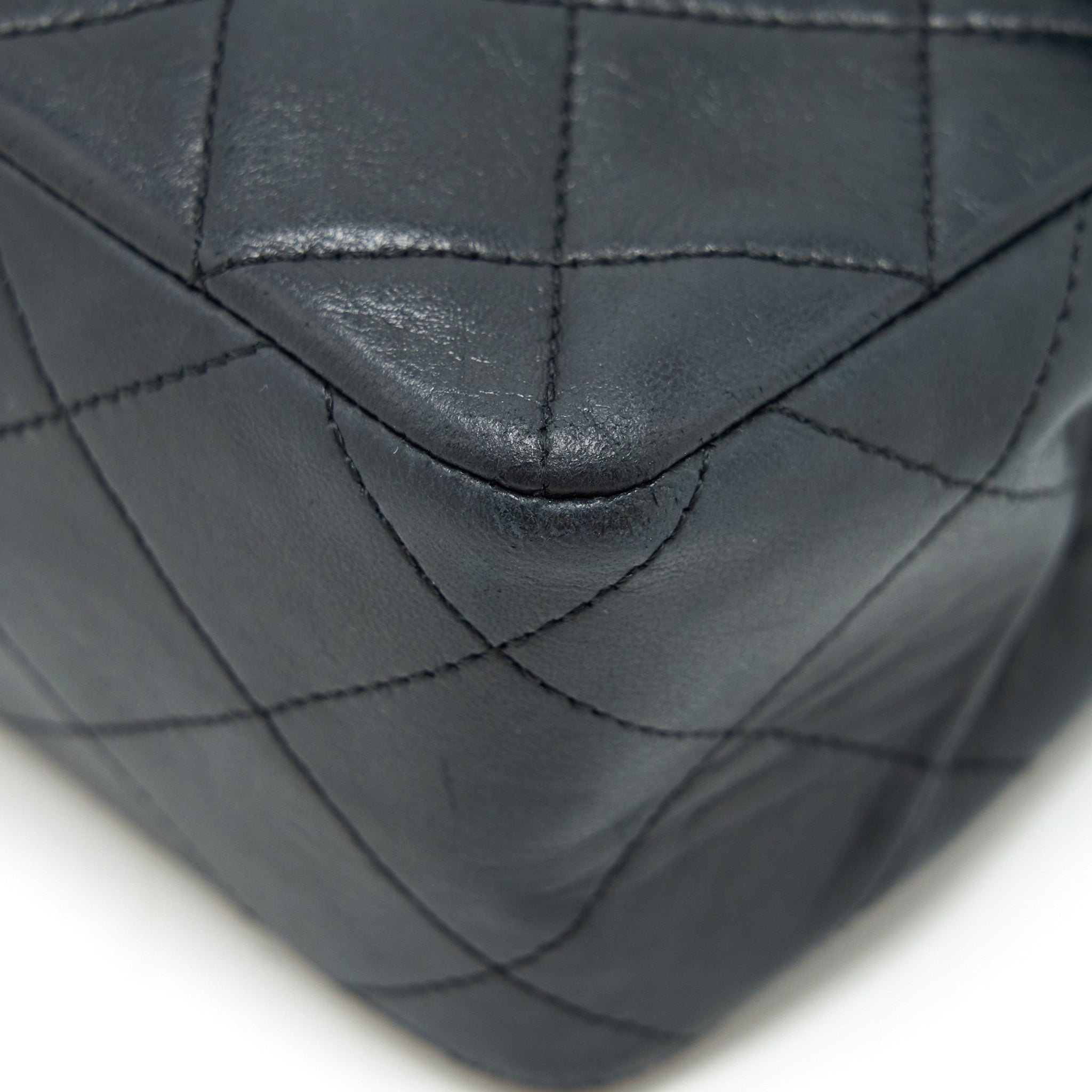 Chanel Vintage Small Flap Bag Lambskin Black
