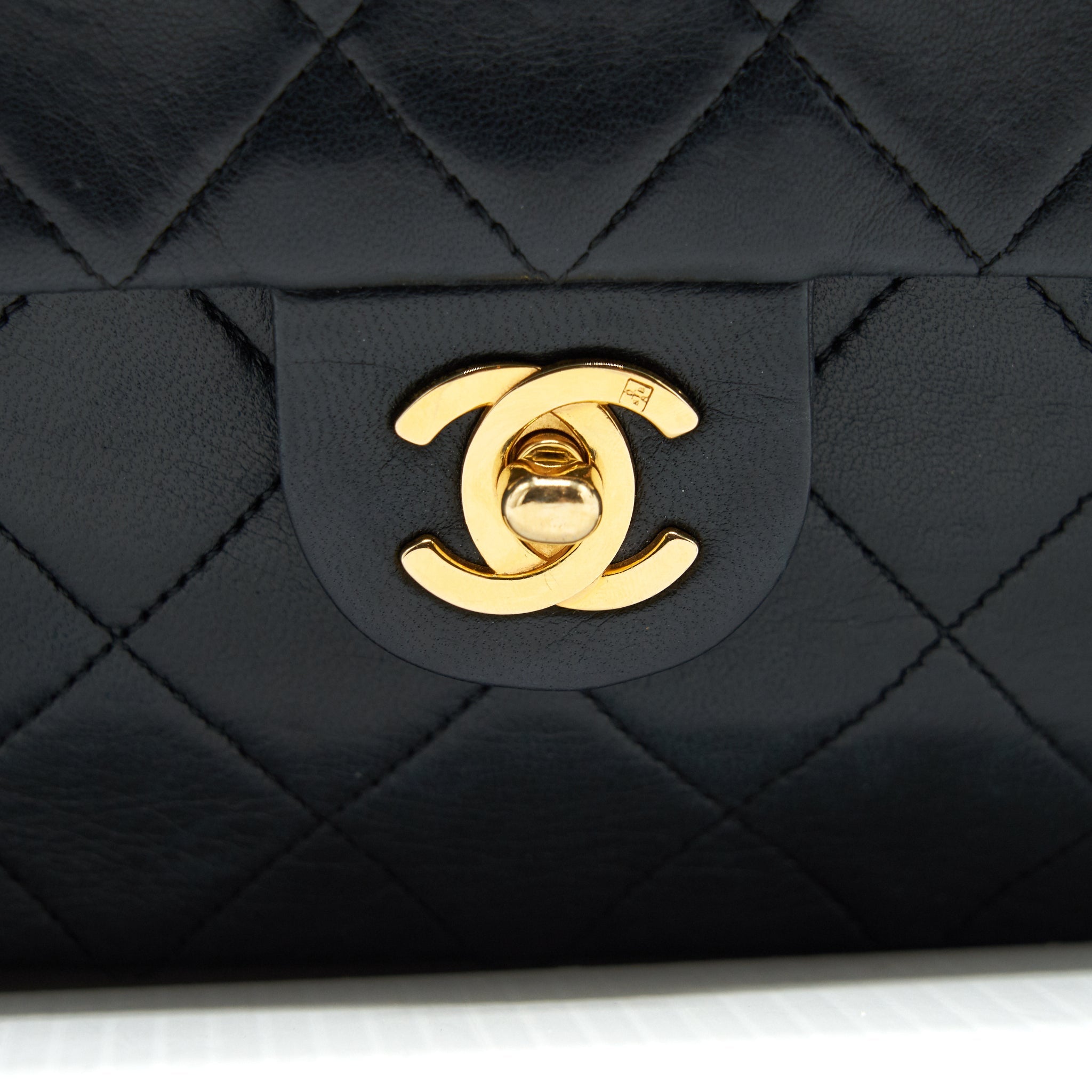 Chanel Vintage Small Flap Bag Lambskin Black