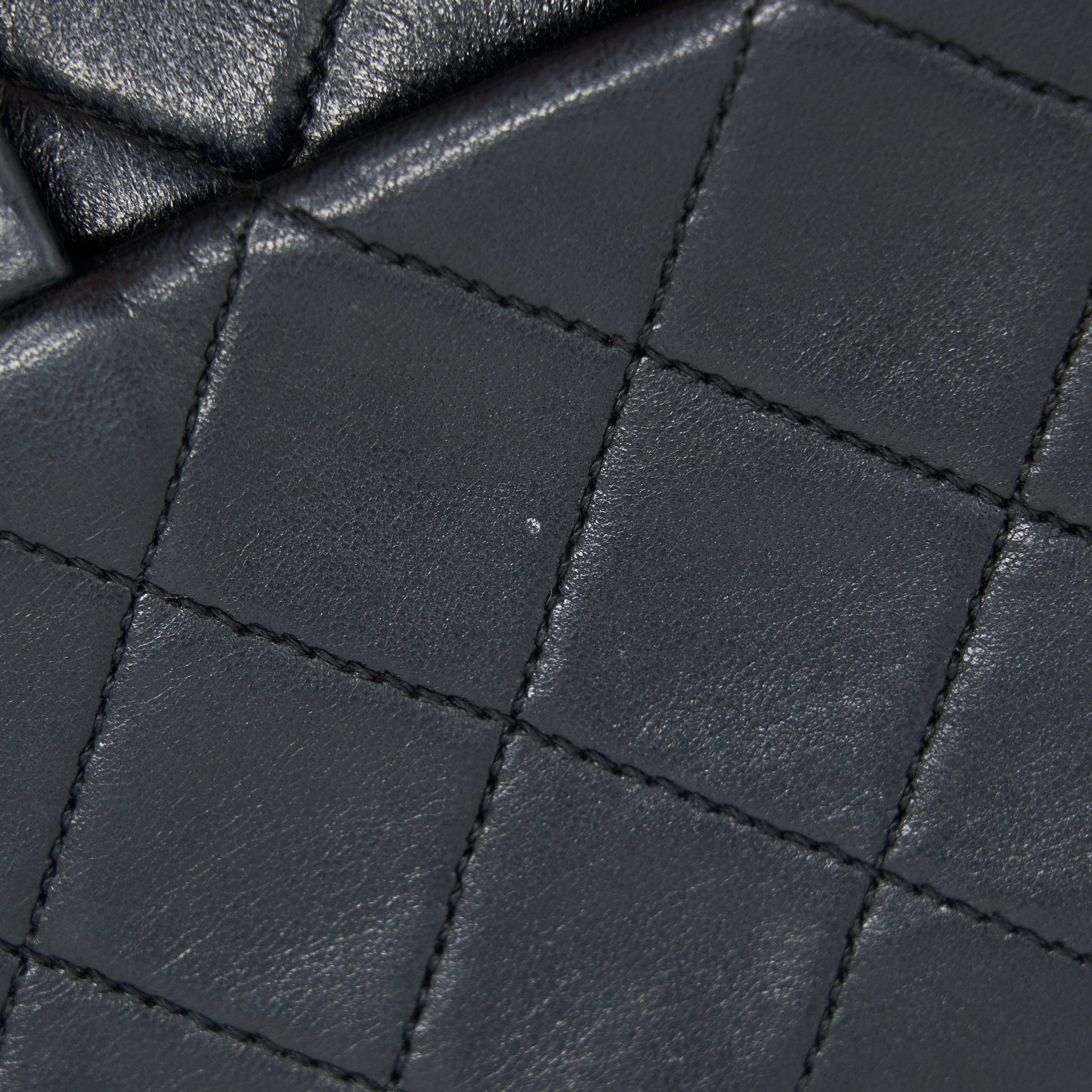 Chanel Vintage Small Flap Bag Lambskin Black