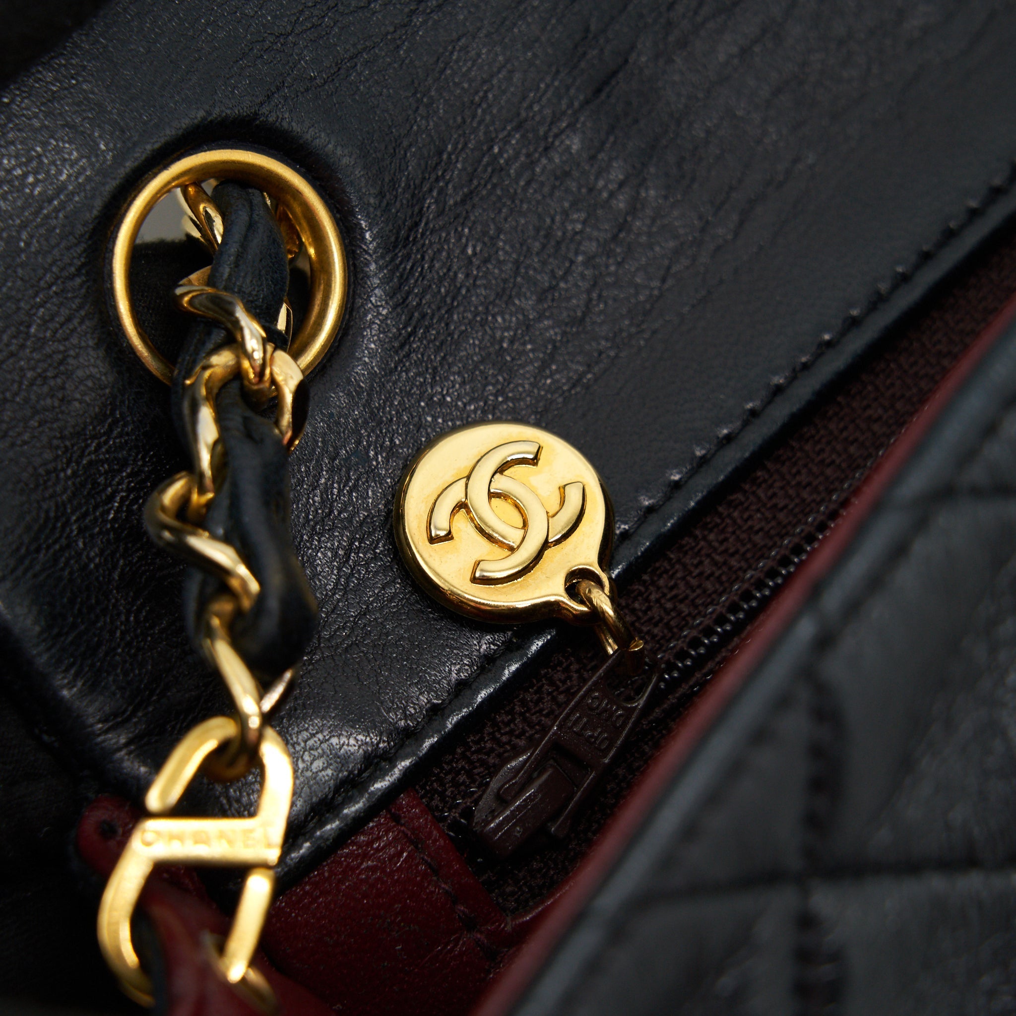 Chanel Vintage Small Flap Bag Lambskin Black