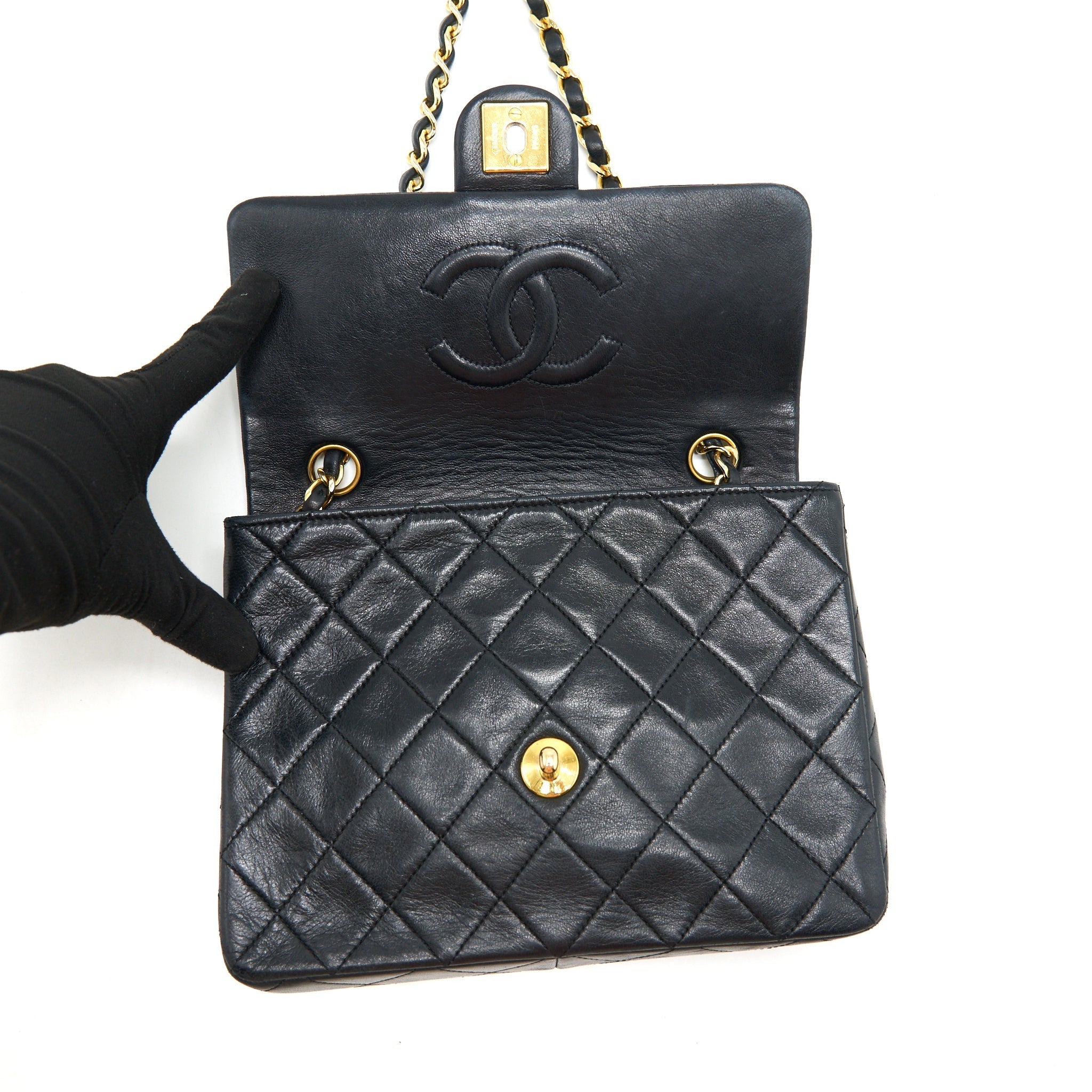 Chanel Vintage Small Flap Bag Lambskin Black