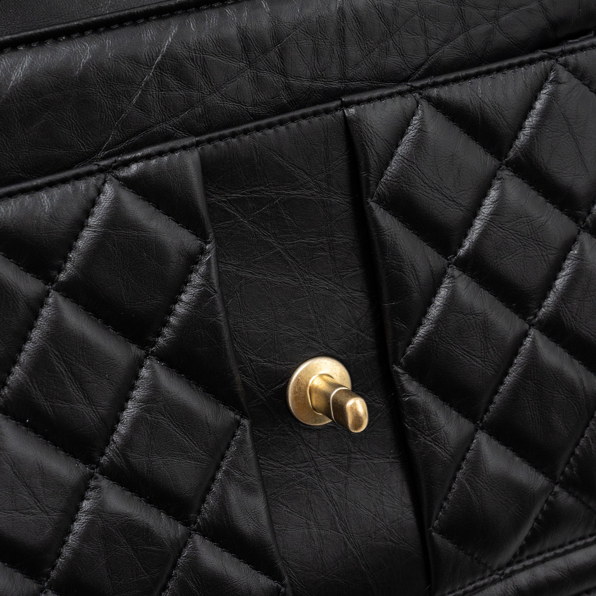 Chanel 23S flap backpack calfskin black brushed  (microchip)