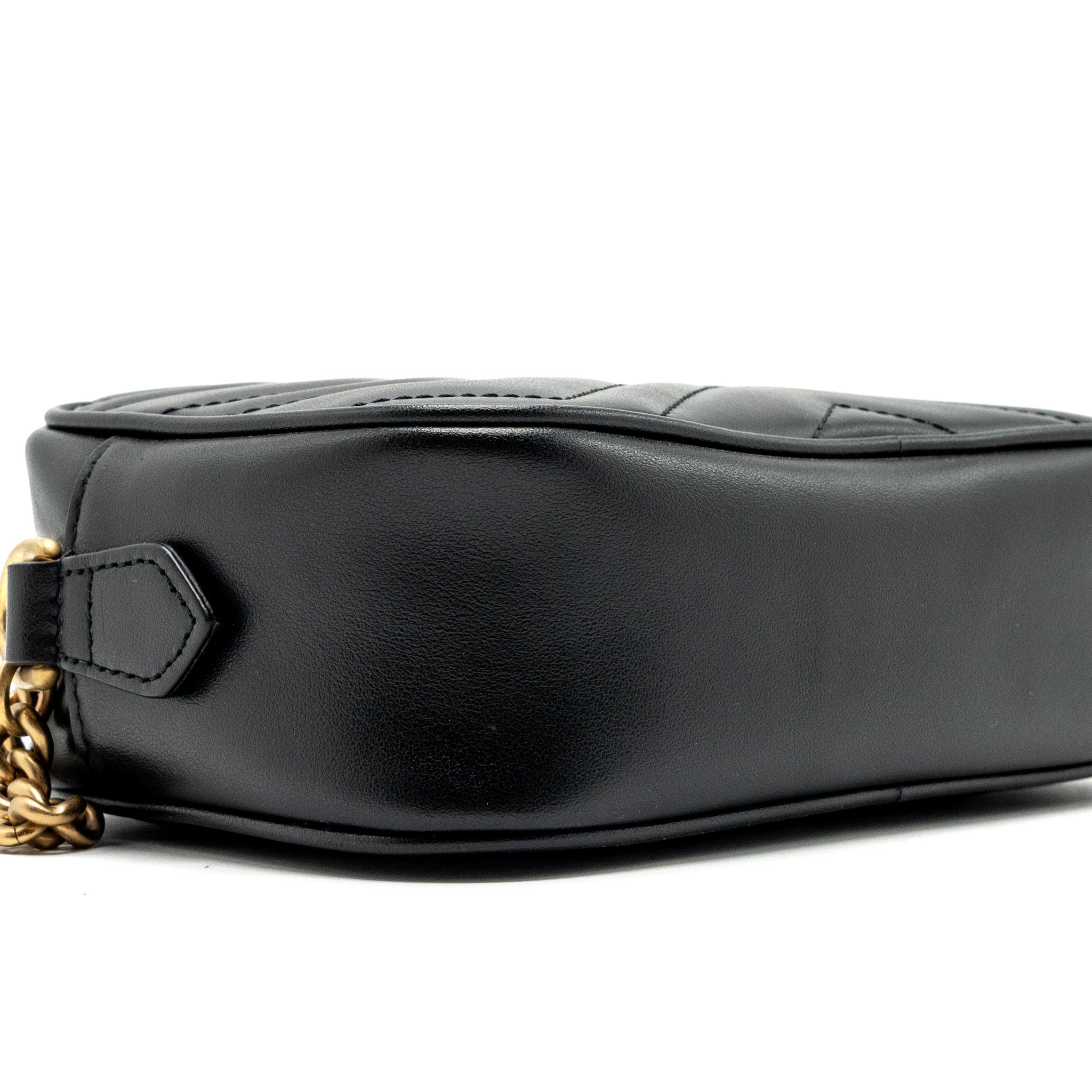 Gucci GG Marmont Matelasse Mini Bag Calfskin Black