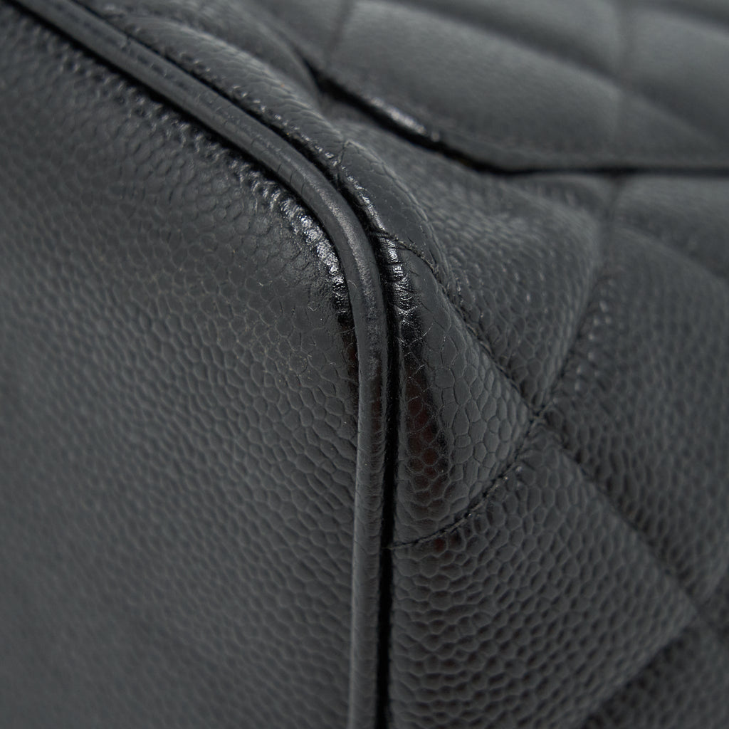 Chanel Vintag Medallion Tote Bag Caviar Black