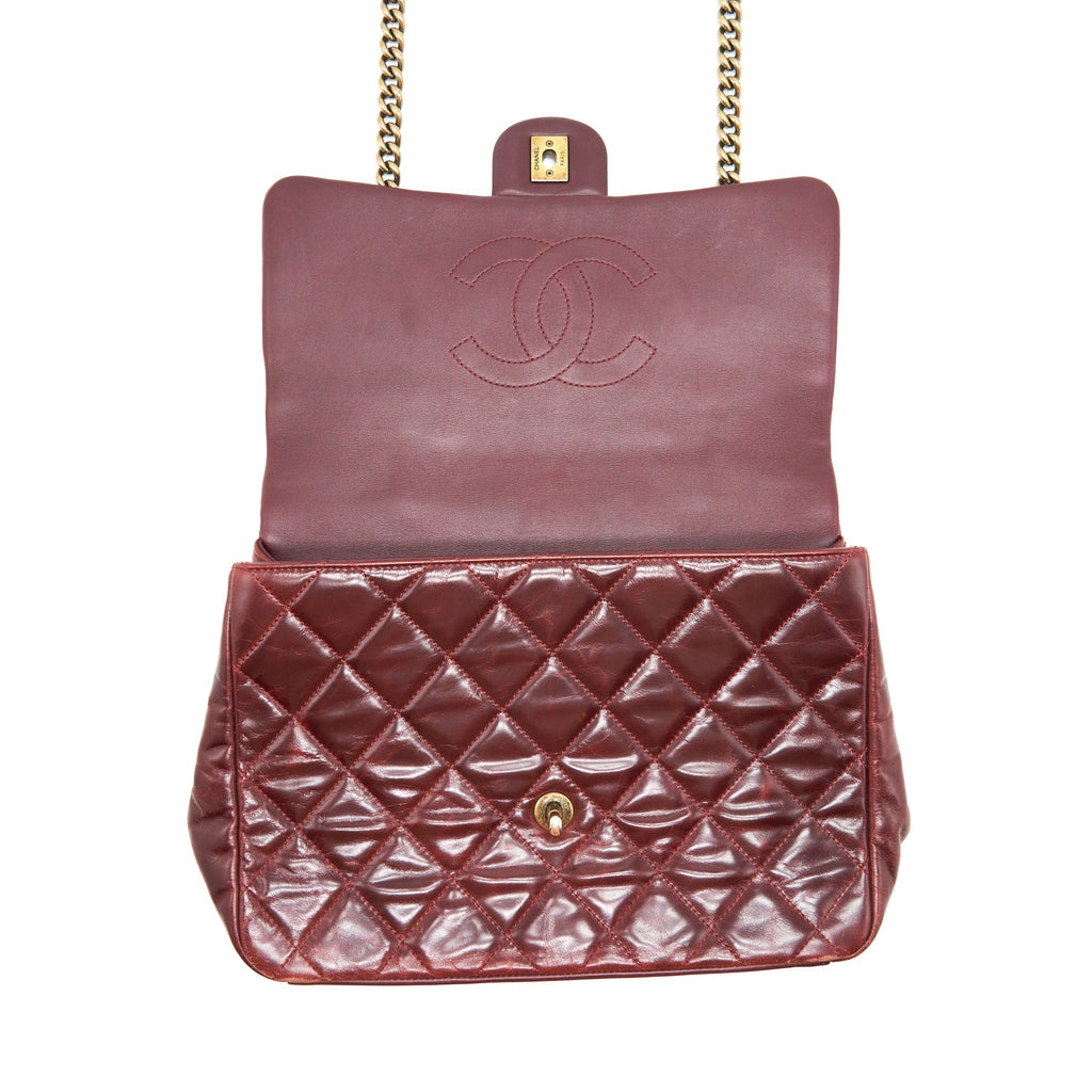 Chanel Quilted Shoulder Flap Bag Lambskin Red