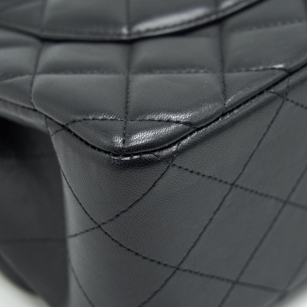 Chanel Jumbo Classic Double Flap Bag Lambskin Black