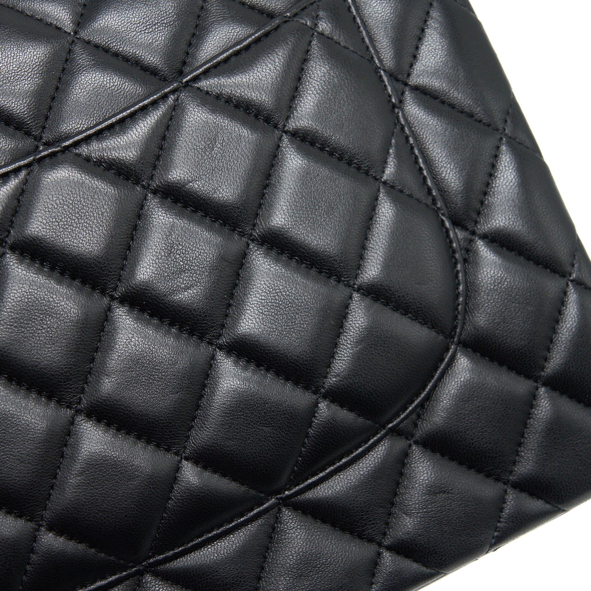 Chanel Jumbo Classic Double Flap Bag Lambskin Black