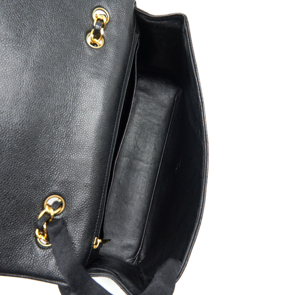 Chanel Vintage Jumbo Single Flap Caviar Black