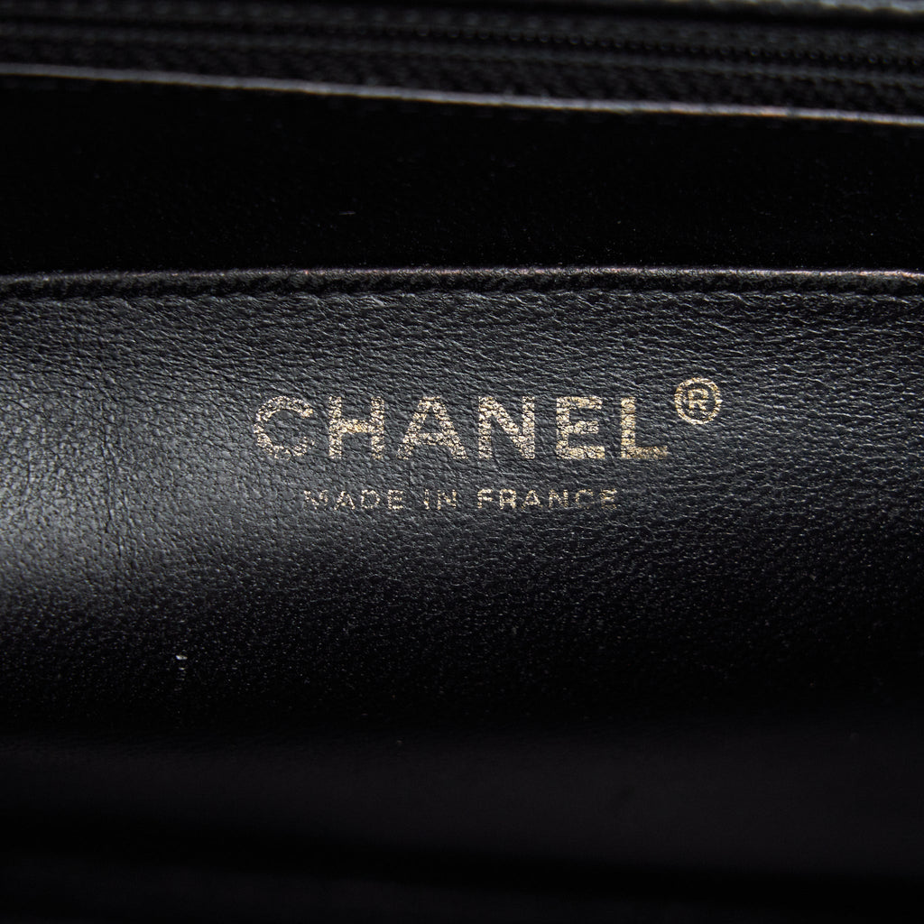 Chanel Vintage Jumbo Single Flap Caviar Black