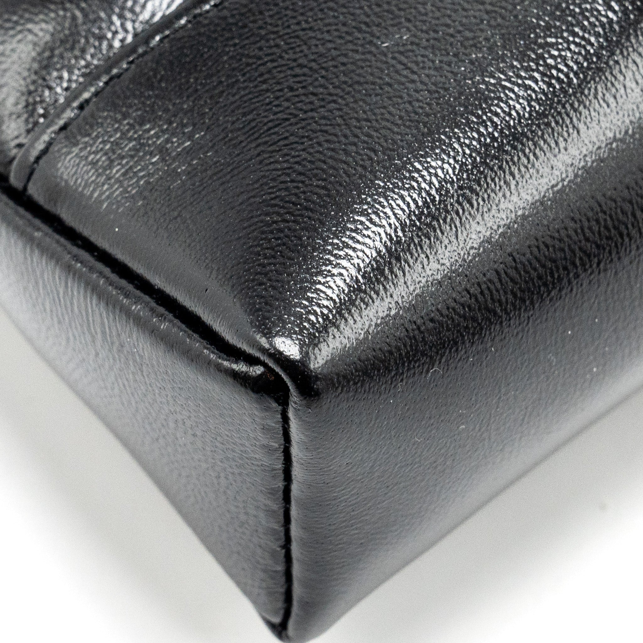 CHANEL Mini 31 Clutch With Chain Shiny Lambskin Black L (Microchip)