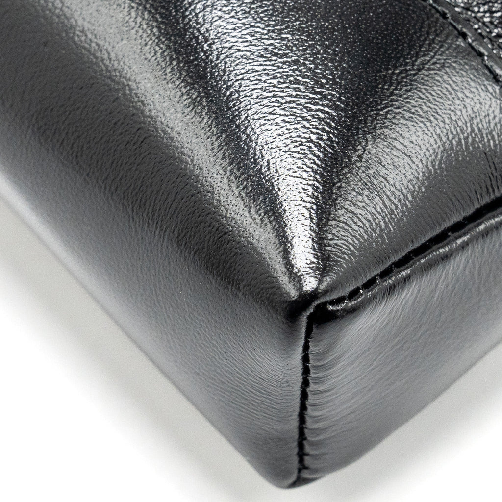 CHANEL Mini 31 Clutch With Chain Shiny Lambskin Black L (Microchip)