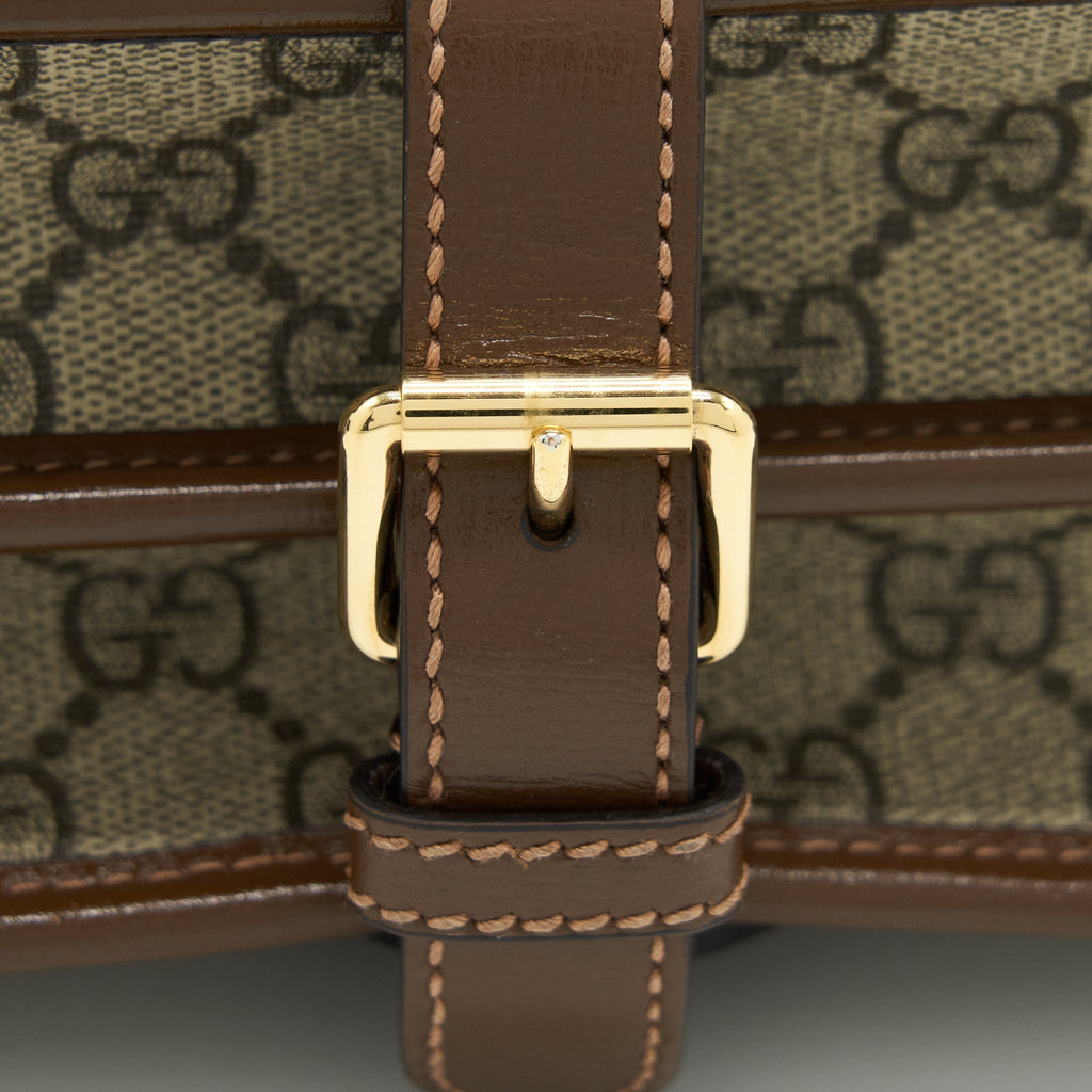 Gucci Crossbody Messenger bag