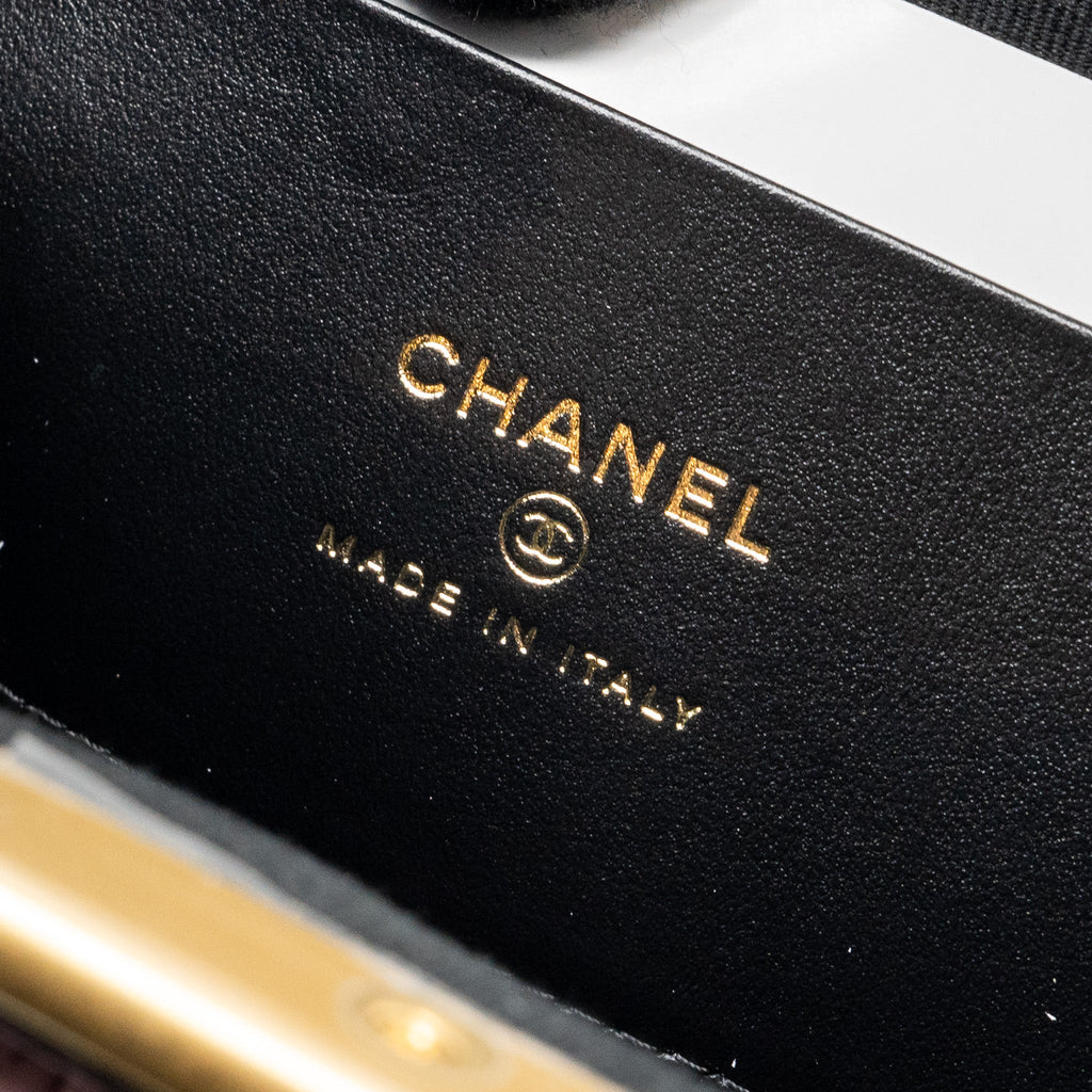 Chanel 24a Bowknot Clutch with Chain Patent Crumpled Lambskin/Shiny Lambskin Black/Pink  (Microchip)