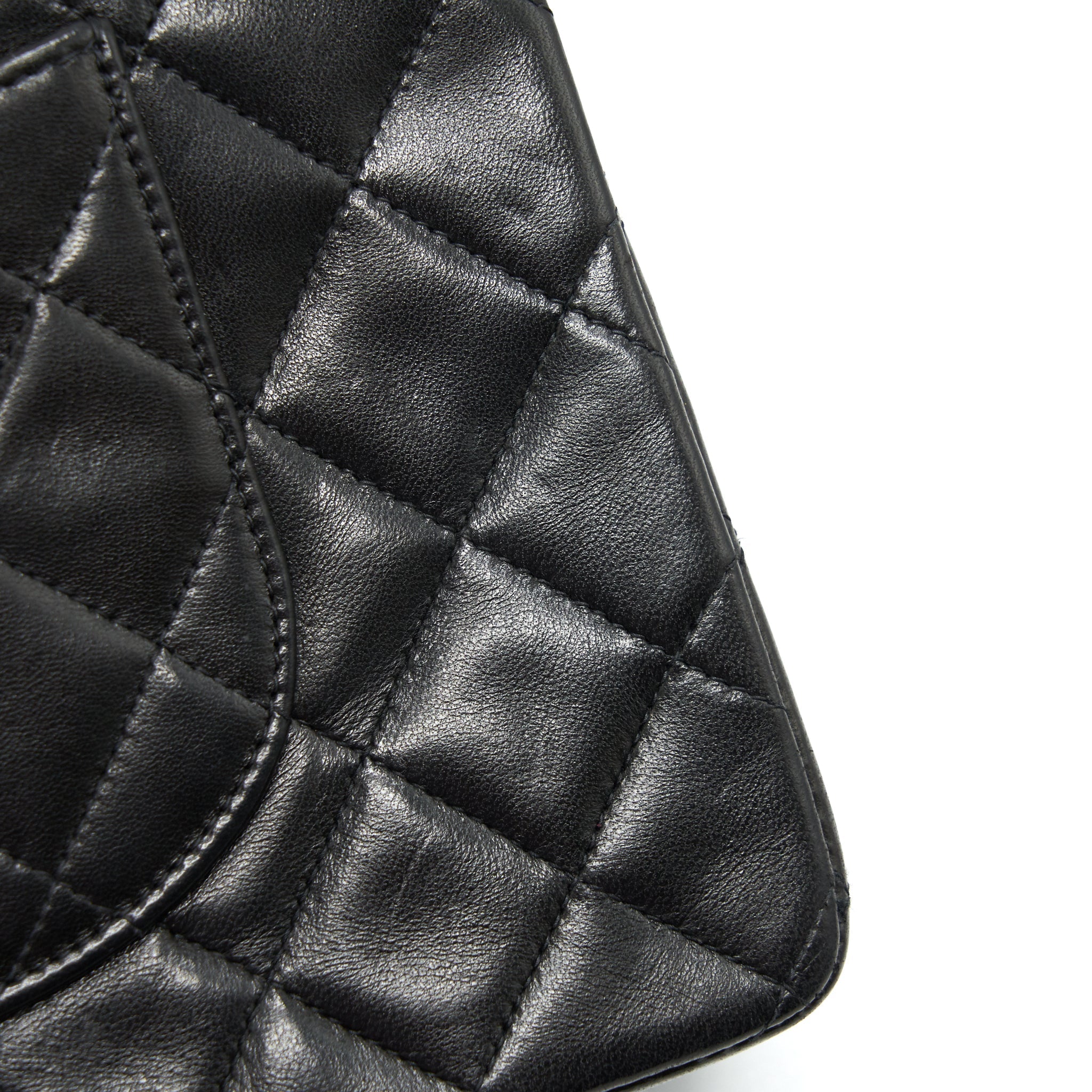 Chanel Vintage Classic Flap Medium in Black