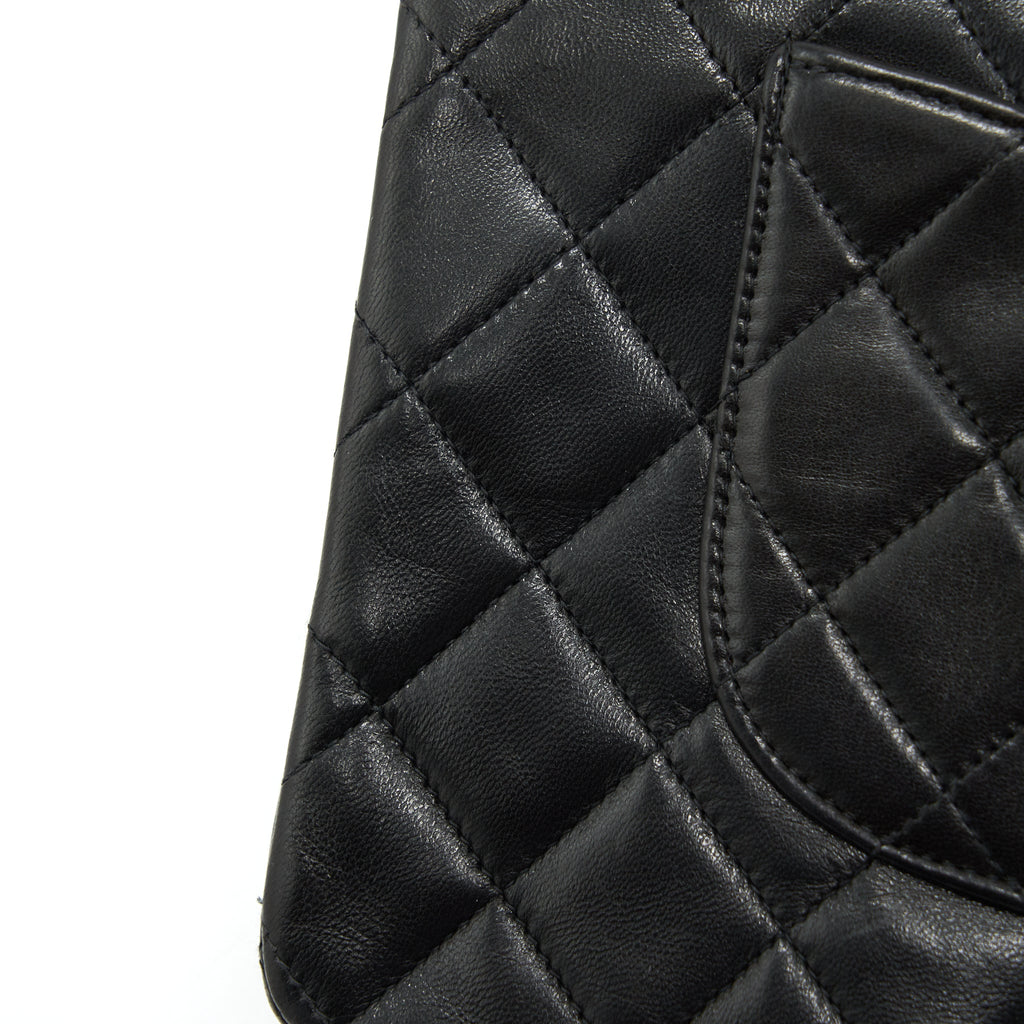 Chanel Vintage Classic Flap Medium in Black