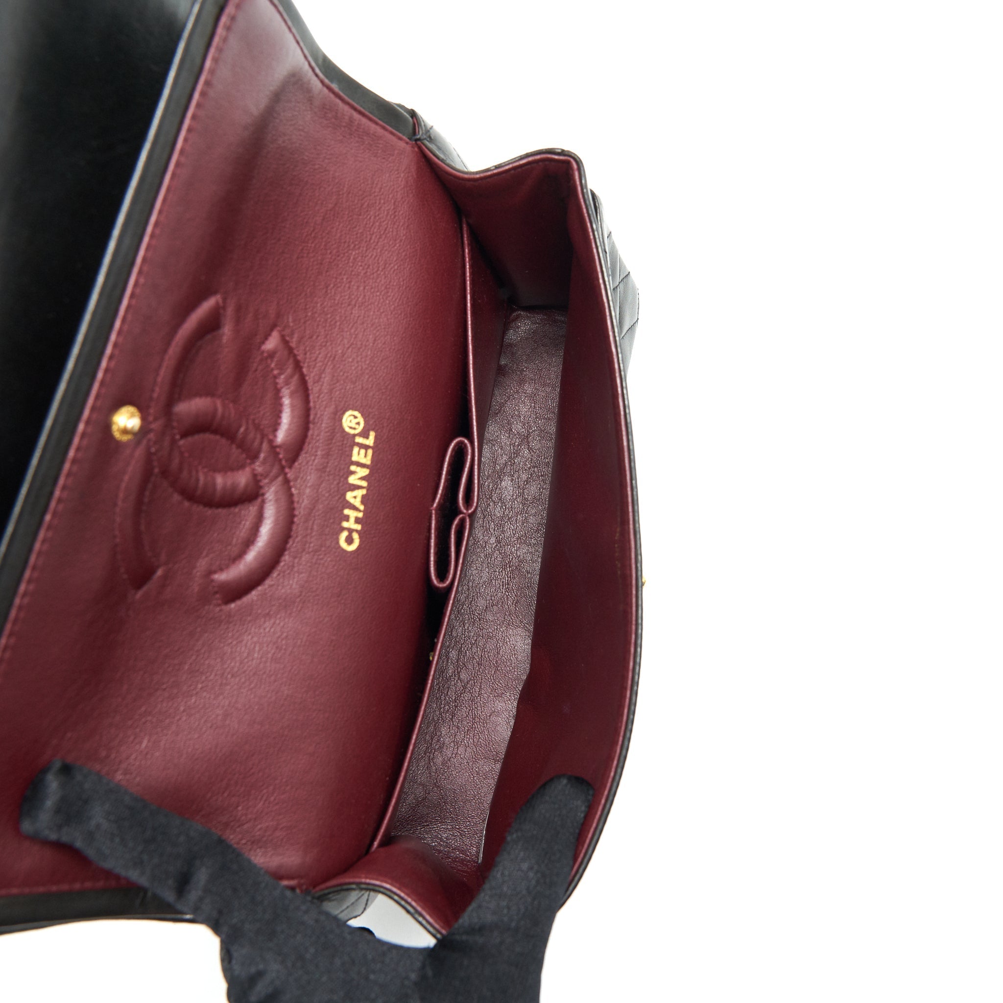 Chanel Vintage Classic Flap Medium in Black