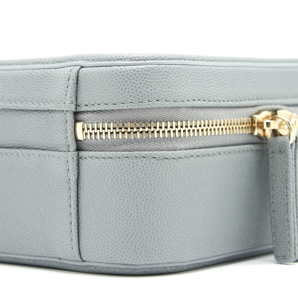 Chanel CC filigree Vanity Case Grey L